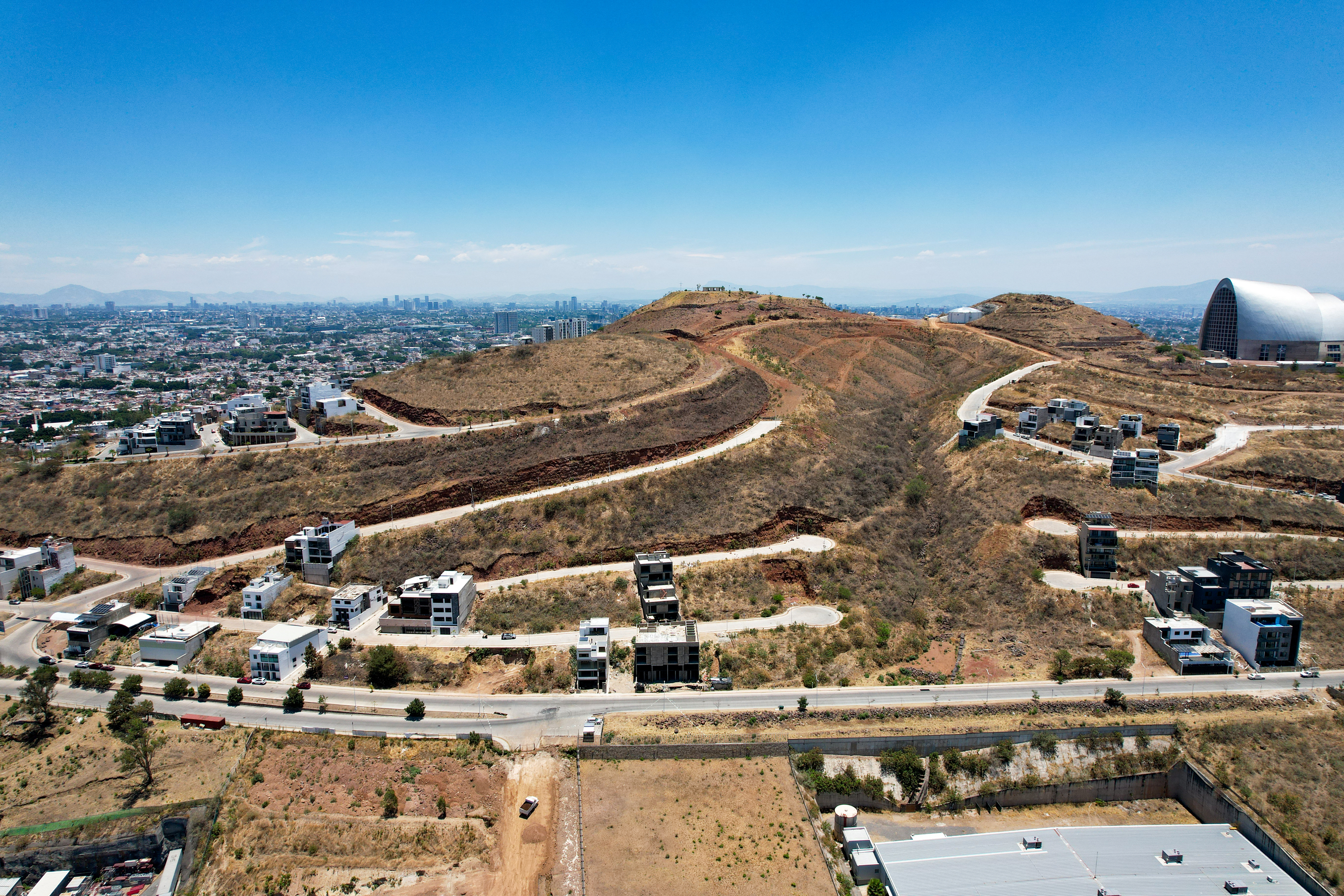  Terreno en Venta en Paisajes del Tesoro Excelente Ubicación - 物件實景