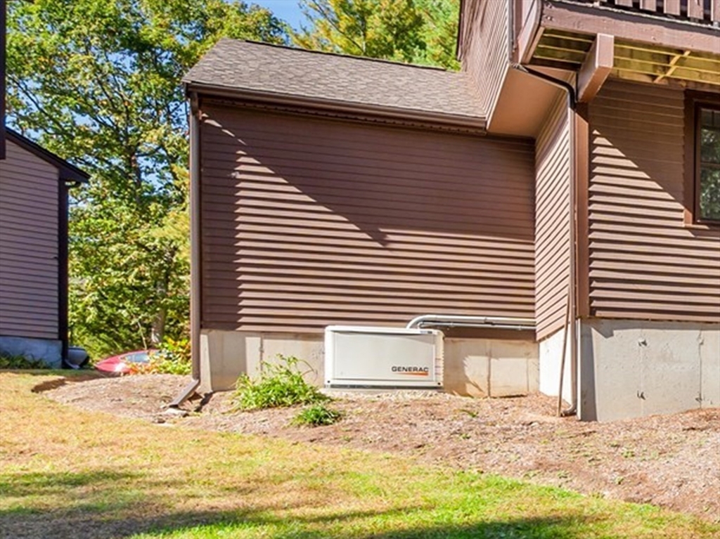 Franklin, Massachusetts, 02038, United States, 2 Bedrooms Bedrooms, ,Residential,For Sale,1984622