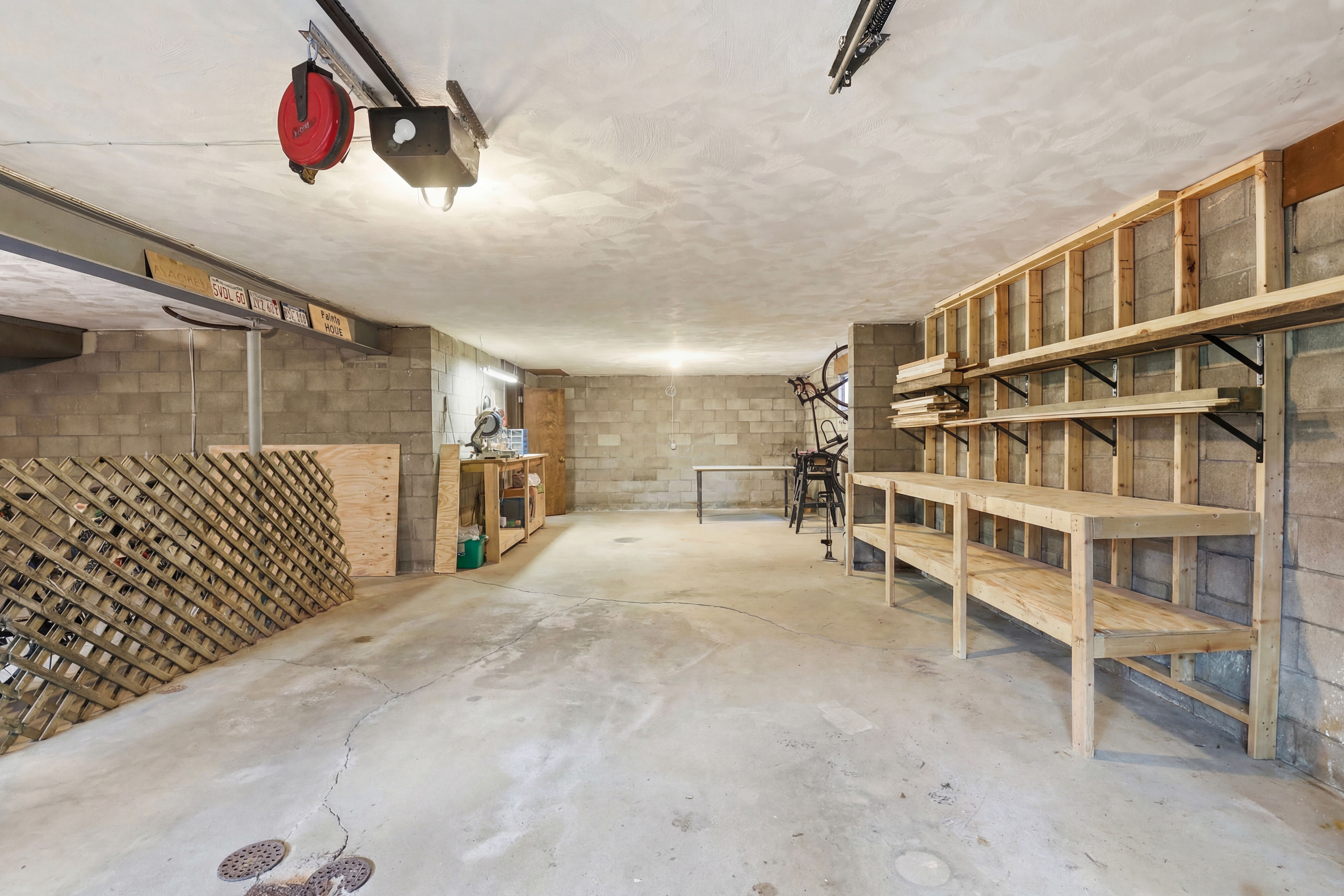  9531 Orchard Road, Pittsburgh, PA 15237 - 物件實景