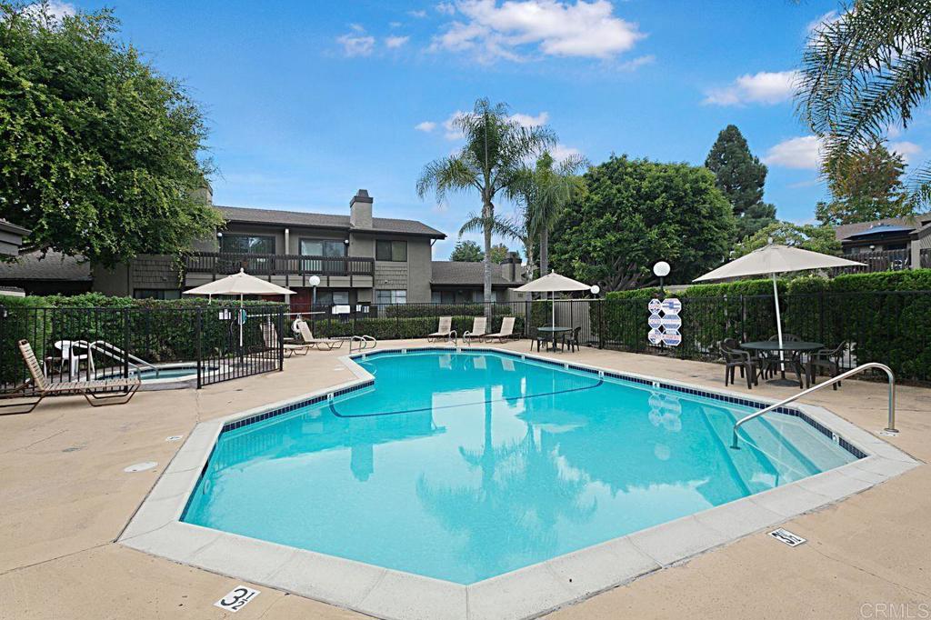 La Jolla, California, 92037, United States, 1 Bedroom Bedrooms, ,1 BathroomBathrooms,Residential,For Sale,1940701