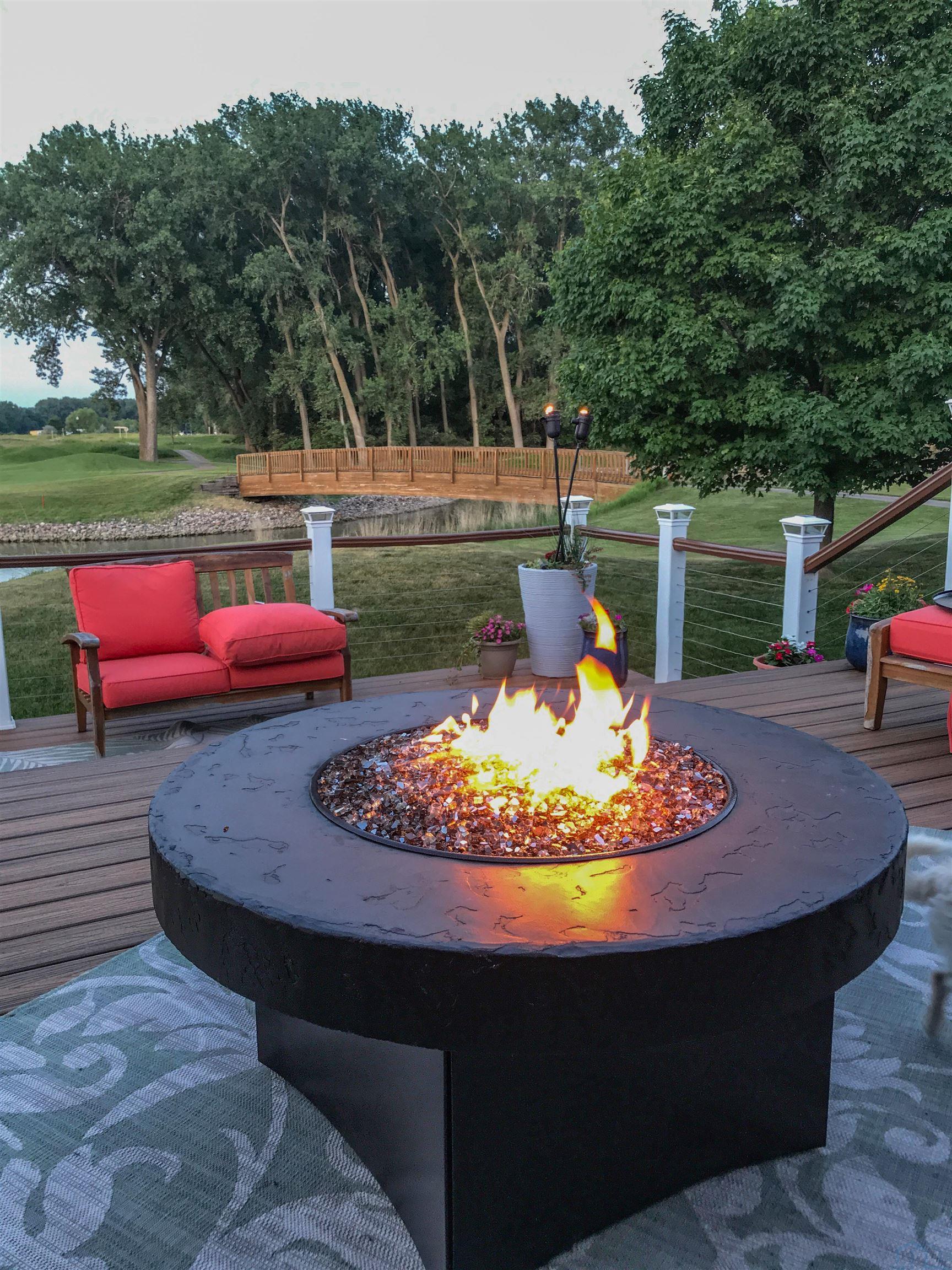 Dakota Dunes, South Dakota, 57049, United States, 3 Bedrooms Bedrooms, ,3 BathroomsBathrooms,Residential,For Sale,2015329