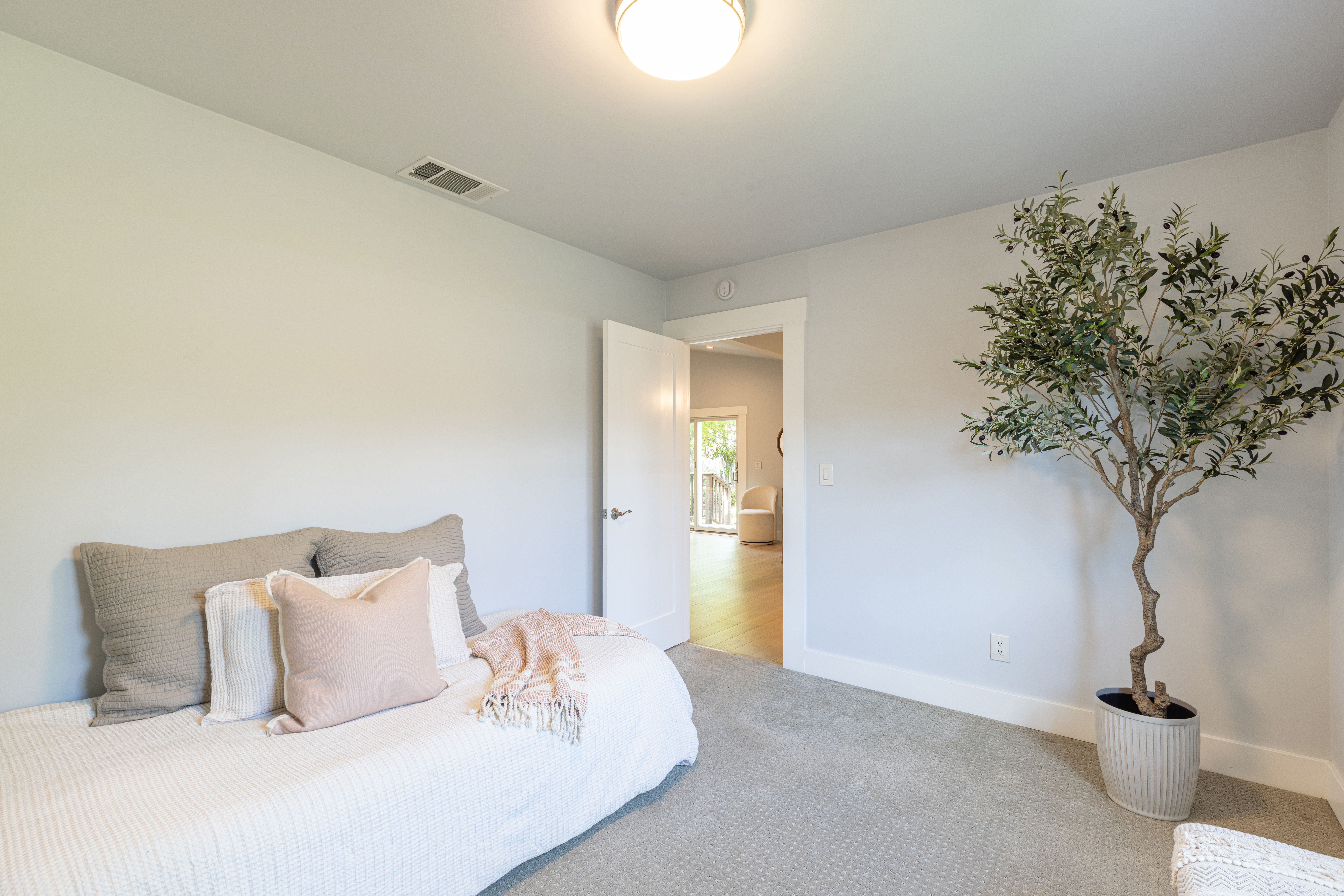  Beatifully Remodeled Devita Home - 物件實景