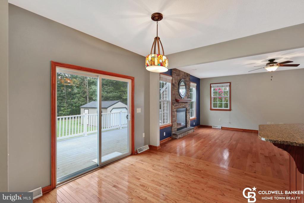 RIDGELEY, West Virginia, 26753, United States, 4 Bedrooms Bedrooms, ,3 BathroomsBathrooms,Residential,For Sale,1940316