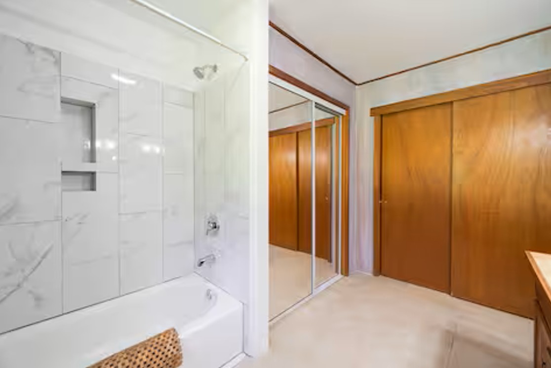 Keaau, Hawaii, 96749, United States, 4 Bedrooms Bedrooms, ,3 BathroomsBathrooms,Residential,For Sale,1859664
