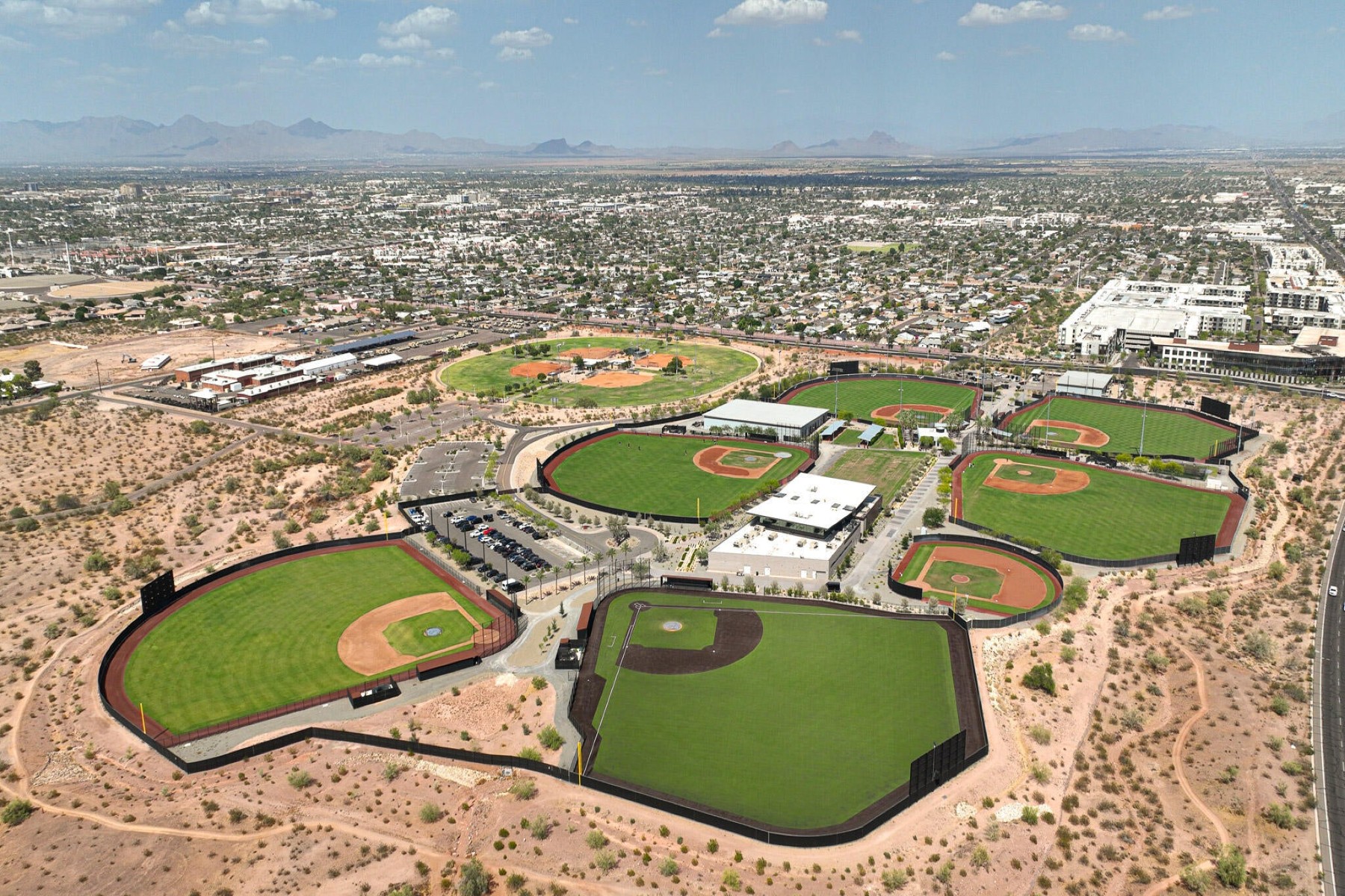  5114 E Monte Vista Road  Phoenix, AZ - 物件實景