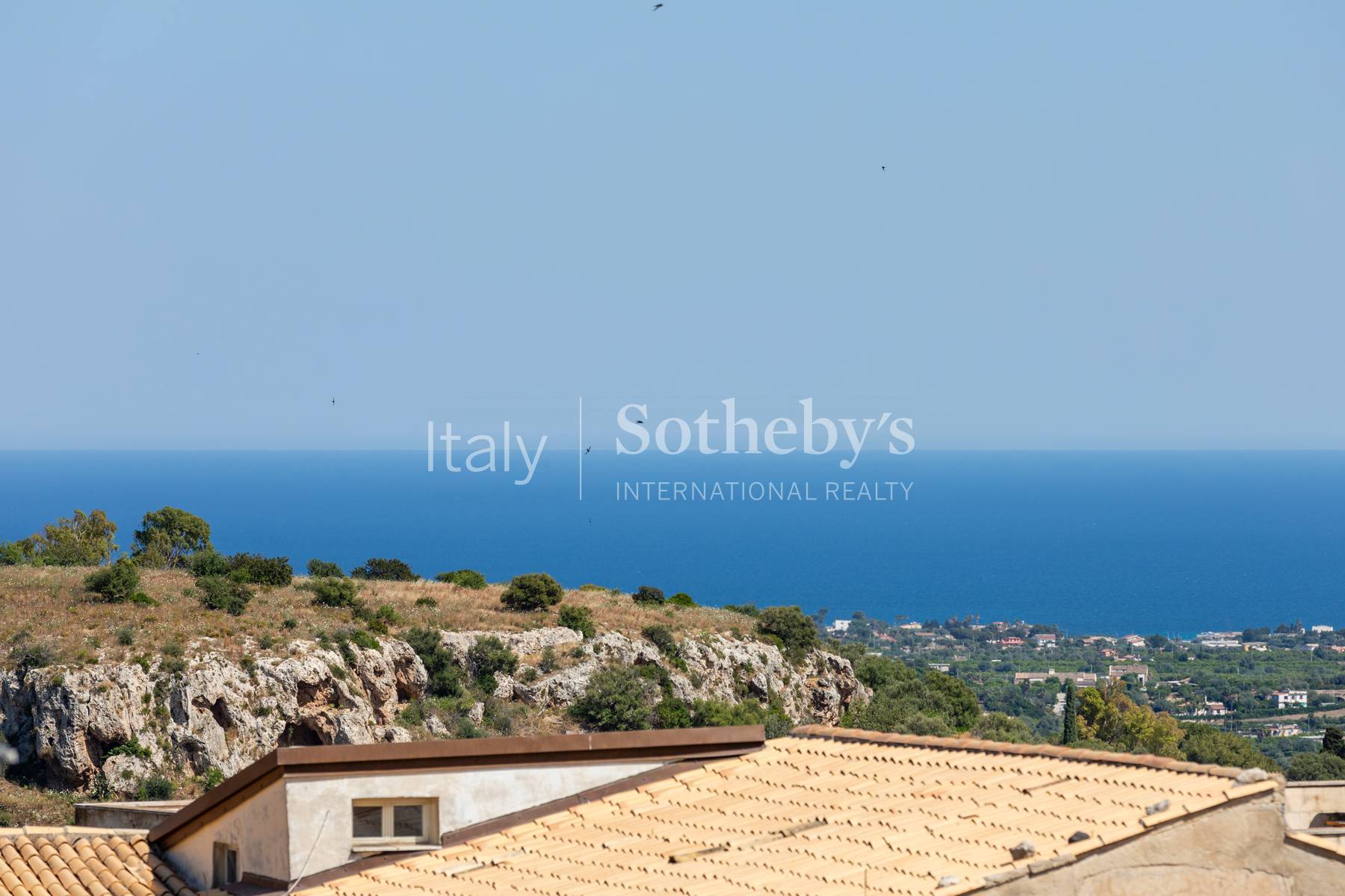  An elegant detached house with a terrace in the heart of Noto - 物件實景