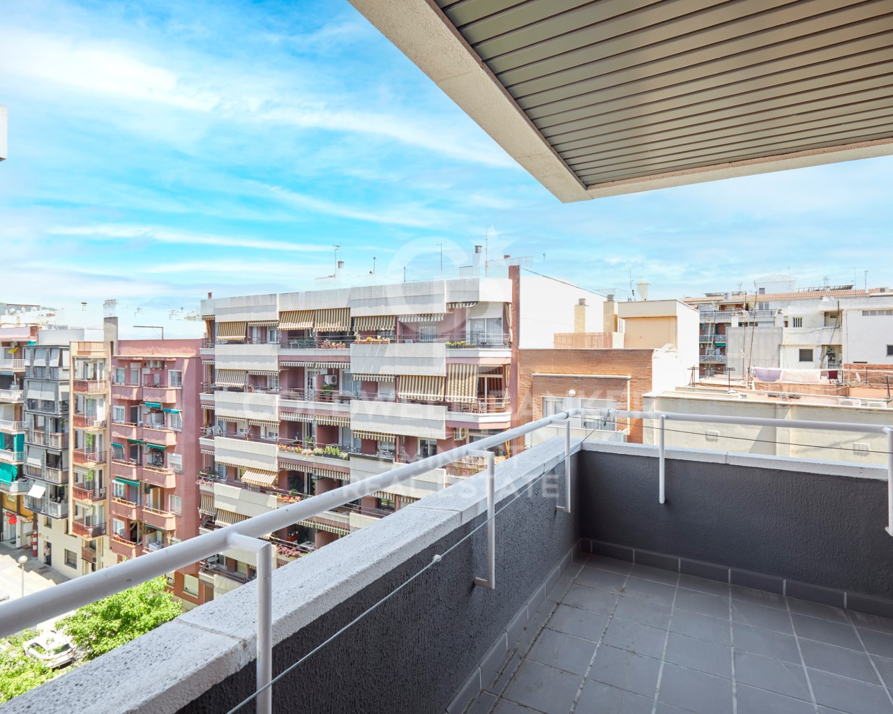 Barcelona, Catalonia, ES, 4 Bedrooms Bedrooms, ,2 BathroomsBathrooms,Residential,For Sale,1829599