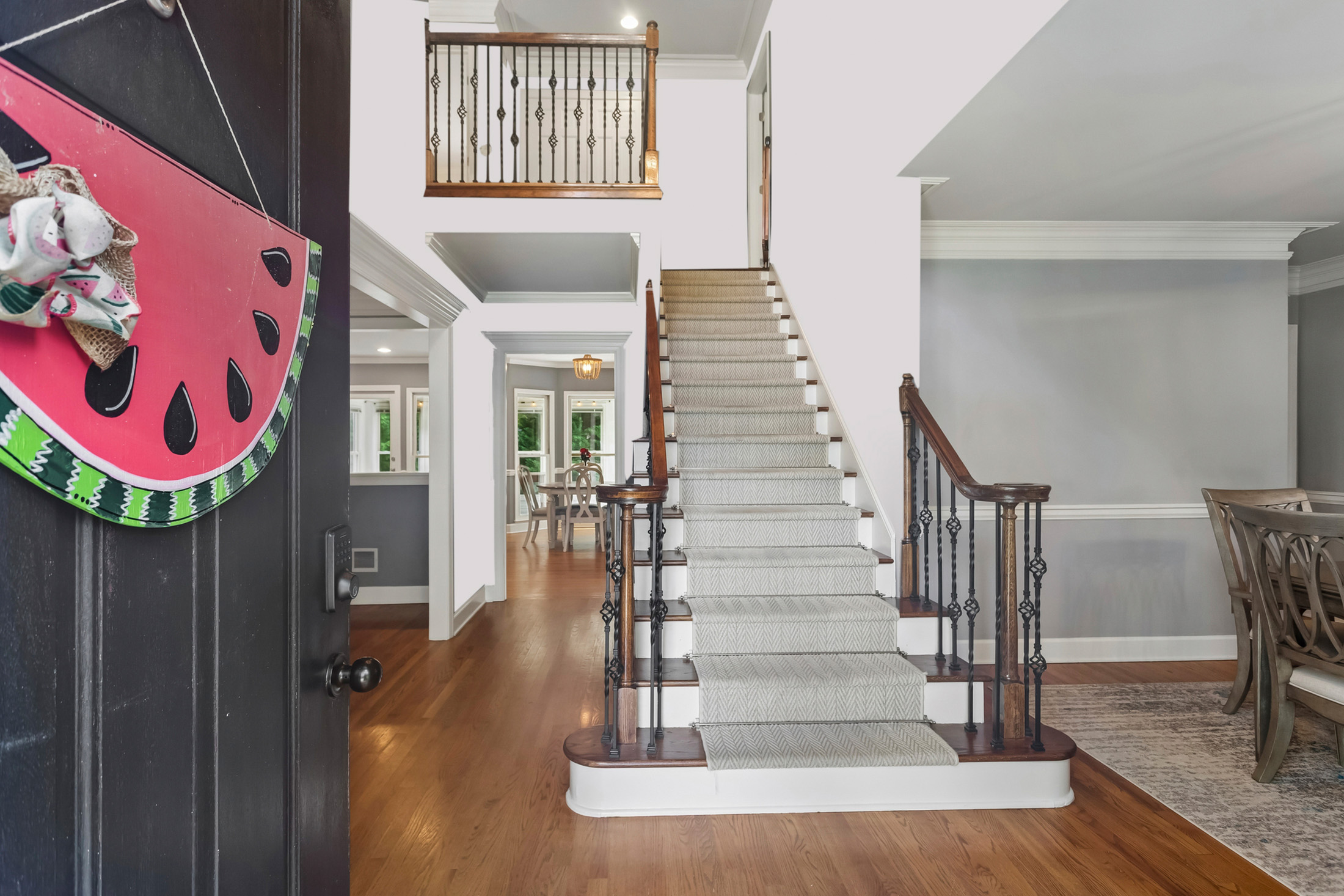  Beautifully Updated Four Bedroom Home in an Active Swim/Tennis Community - 物件實景