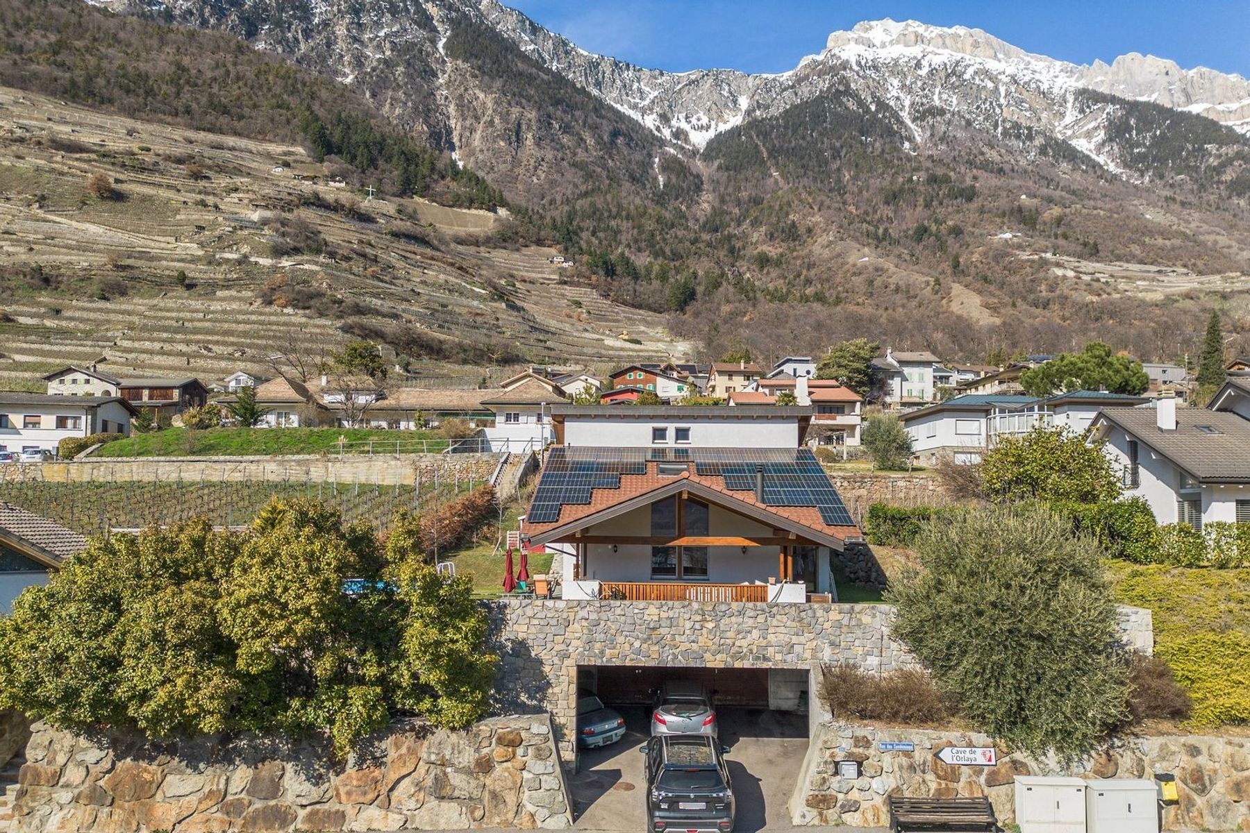  Property in dominant position, quiet and sunny. - 物件實景
