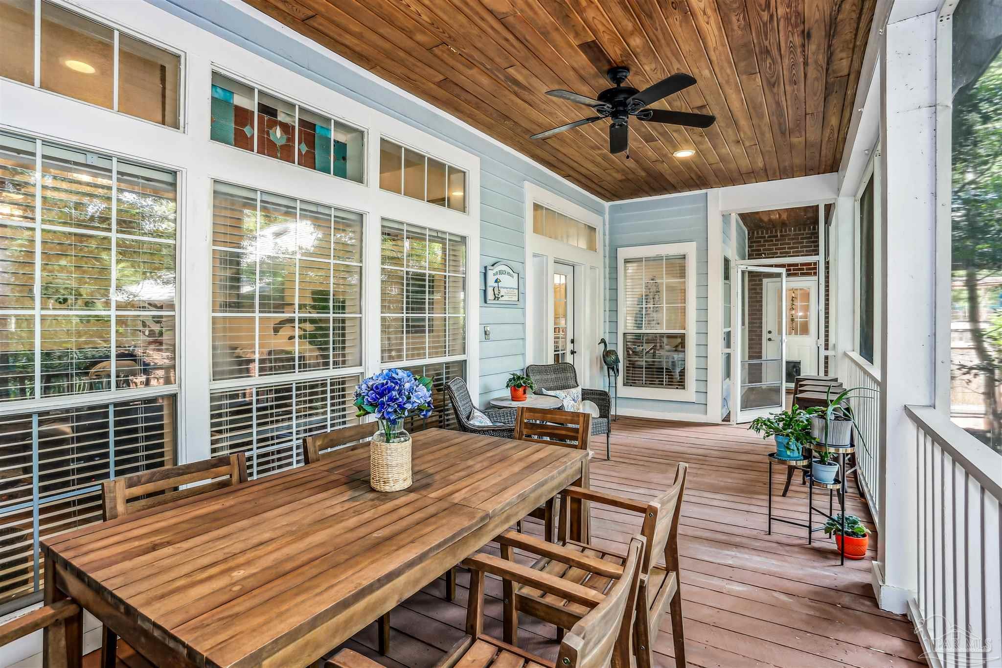 Pensacola, Florida, 32507, United States, 4 Bedrooms Bedrooms, ,4 BathroomsBathrooms,Residential,For Sale,1913346
