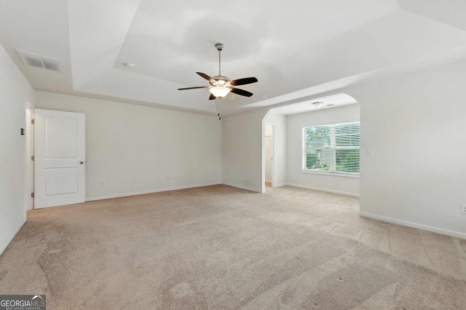 Suwanee, Georgia, 30024, United States, 5 Bedrooms Bedrooms, ,3 BathroomsBathrooms,Residential,For Sale,1867941