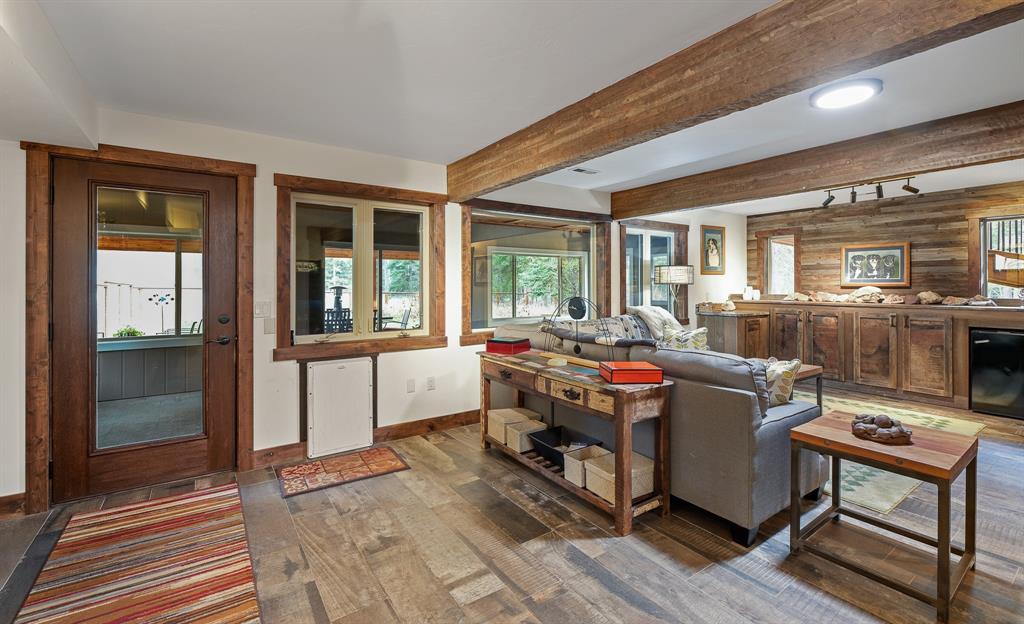 Whitefish, Montana, 59937, United States, 4 Bedrooms Bedrooms, ,2 BathroomsBathrooms,Residential,For Sale,1976274