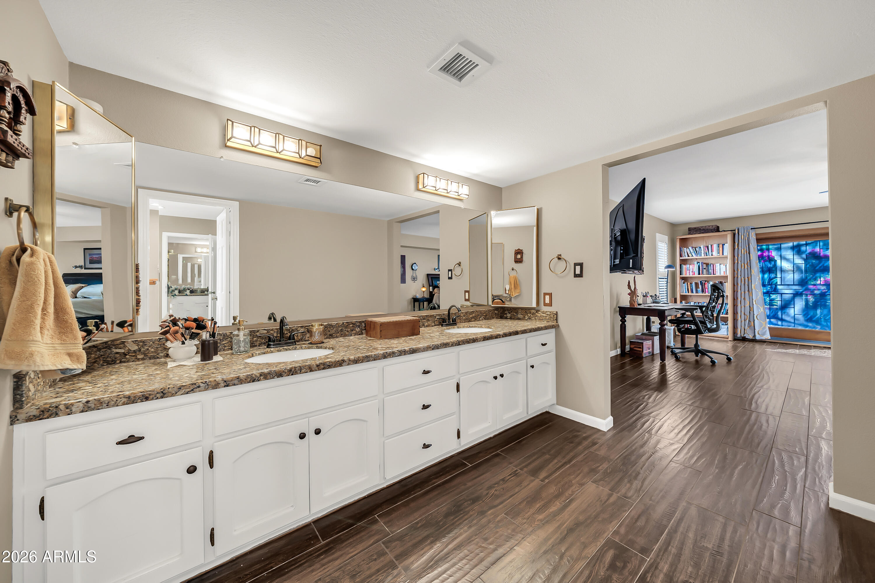  1121 W Aster Drive  Phoenix, AZ - 物件實景