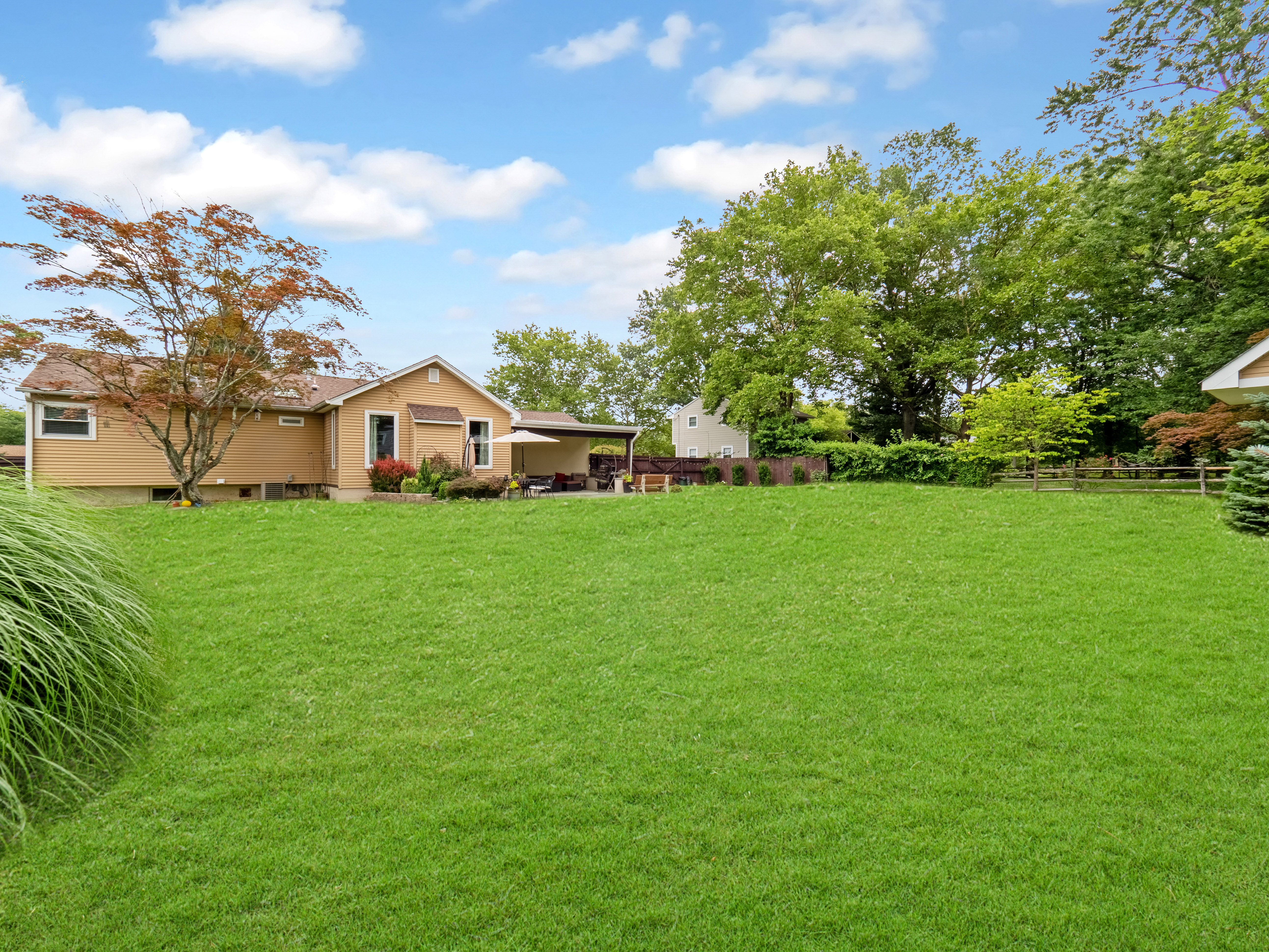 Pennington, New Jersey, 08534, United States, 2 Bedrooms Bedrooms, ,3 BathroomsBathrooms,Residential,For Sale,1936854