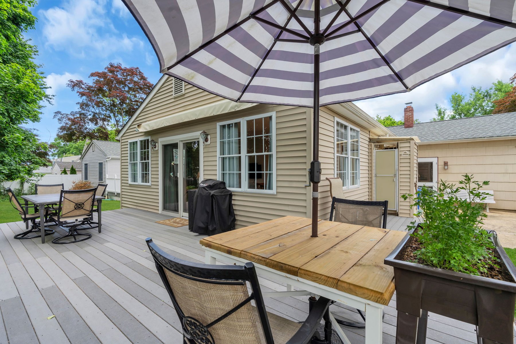  Manasquan Ranch on Oversized Lot - 物件實景