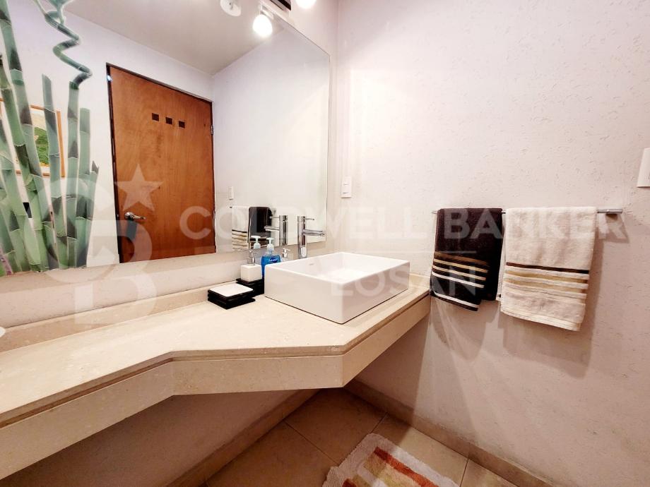 Naucalpan de Juárez, Estado de méxico, 53100, Mexico, 3 Bedrooms Bedrooms, ,4 BathroomsBathrooms,Residential,For Sale,1917884
