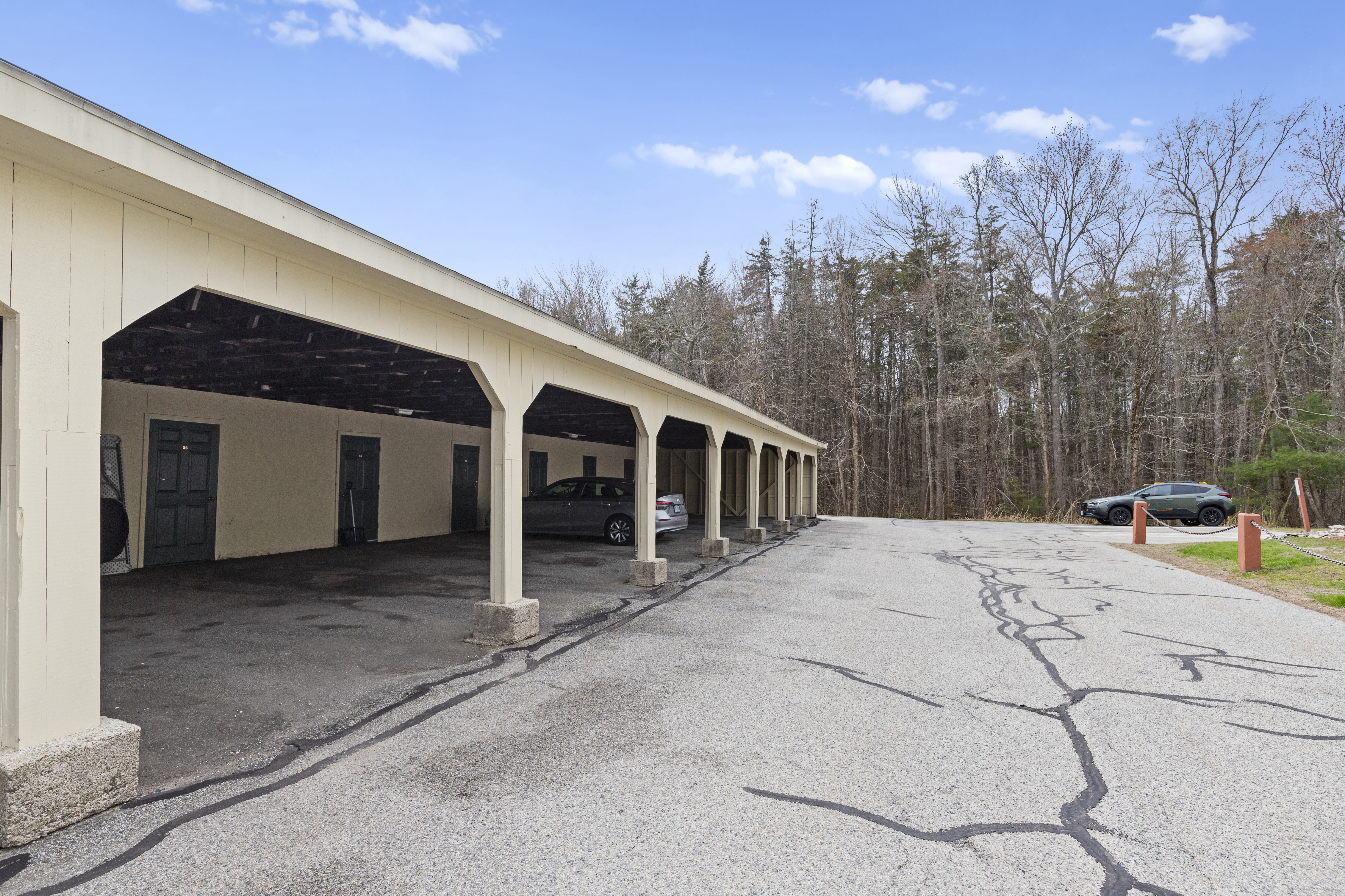  209 White Cedar Boulevard, Portsmouth, NH, 03801 - 物件實景