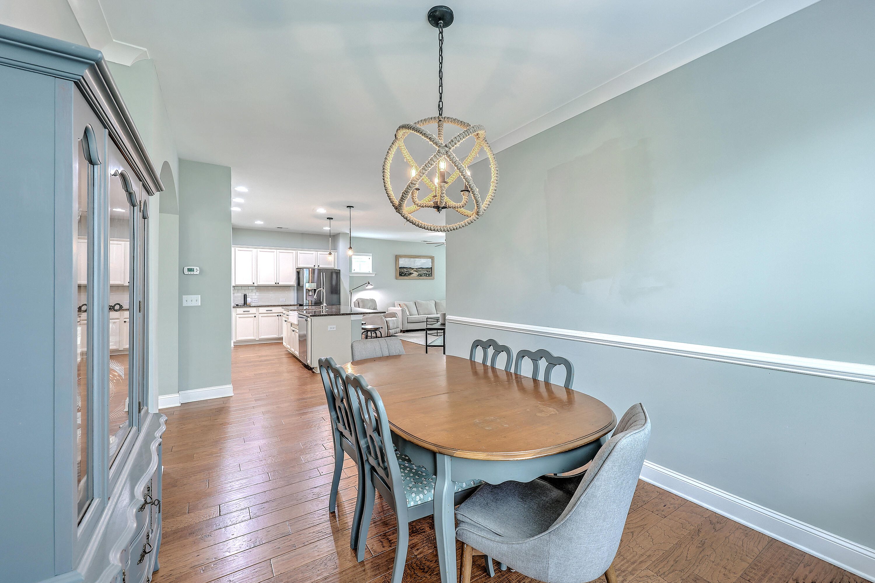 Summerville, South Carolina, 29486, United States, 3 Bedrooms Bedrooms, ,3 BathroomsBathrooms,Residential,For Sale,1889517