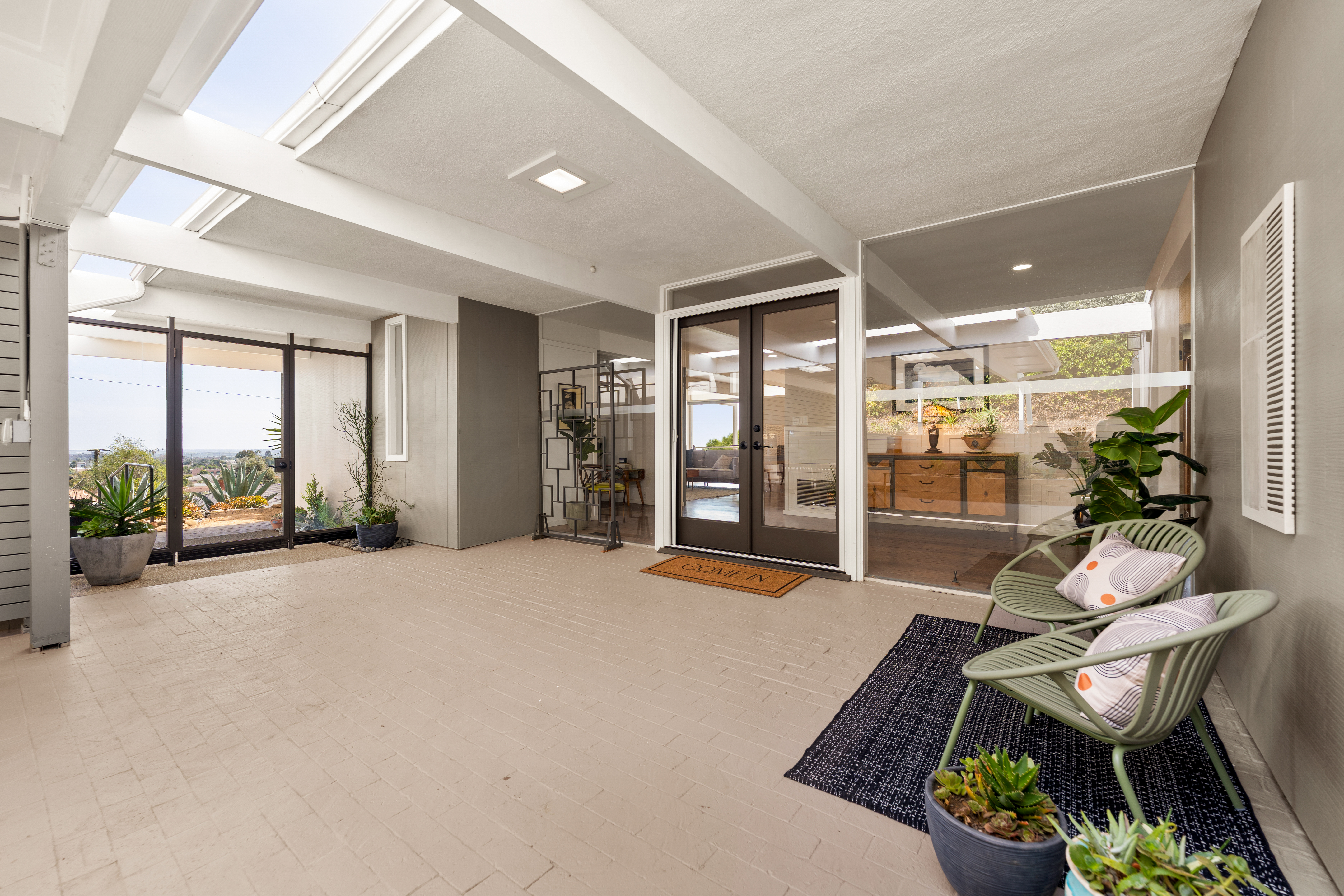  2897 Grove Street, Ventura, CA 93003 - 物件實景
