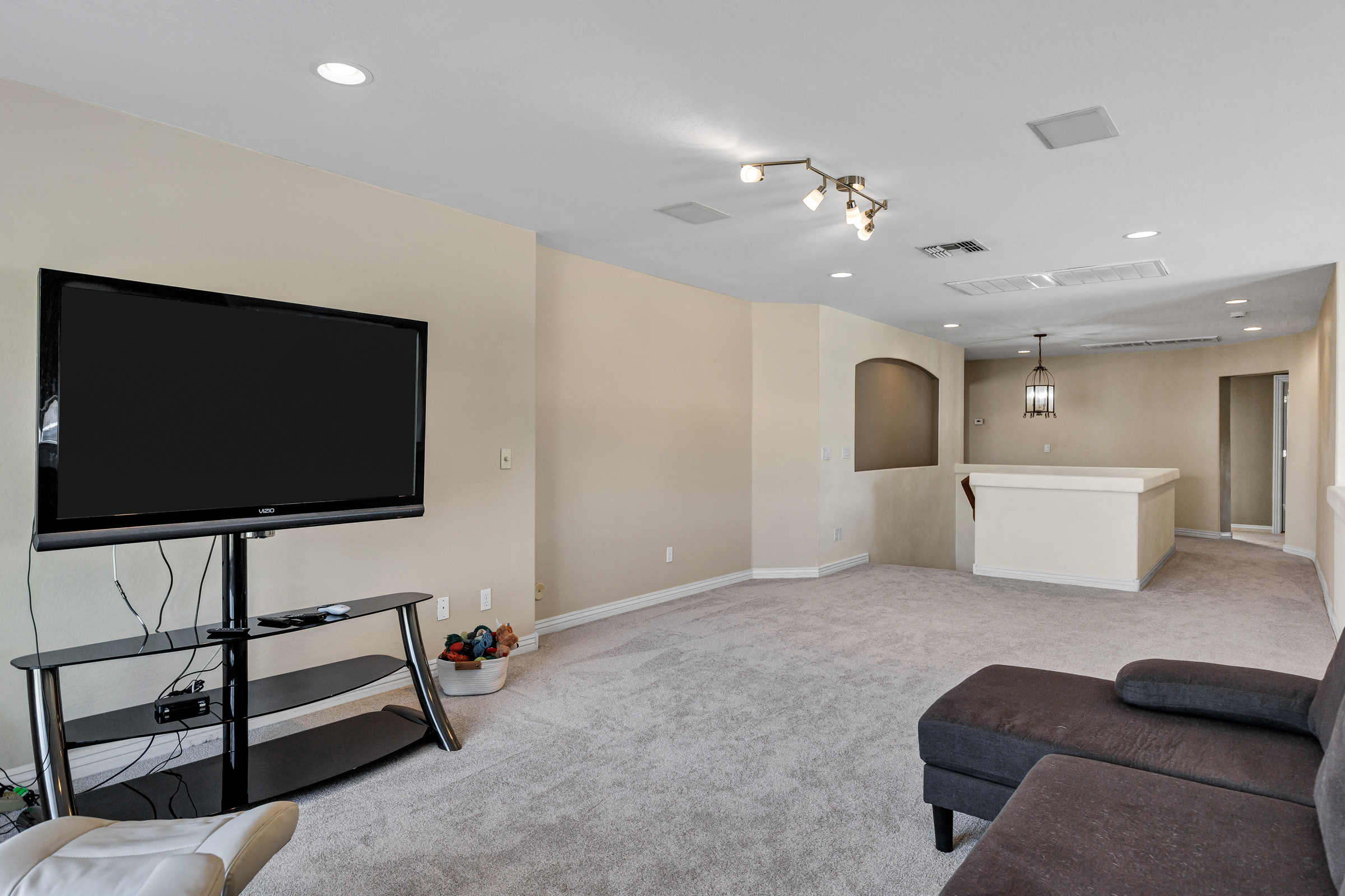 Mesa, Arizona, 85207, United States, 5 Bedrooms Bedrooms, ,4 BathroomsBathrooms,Residential,For Sale,1976858