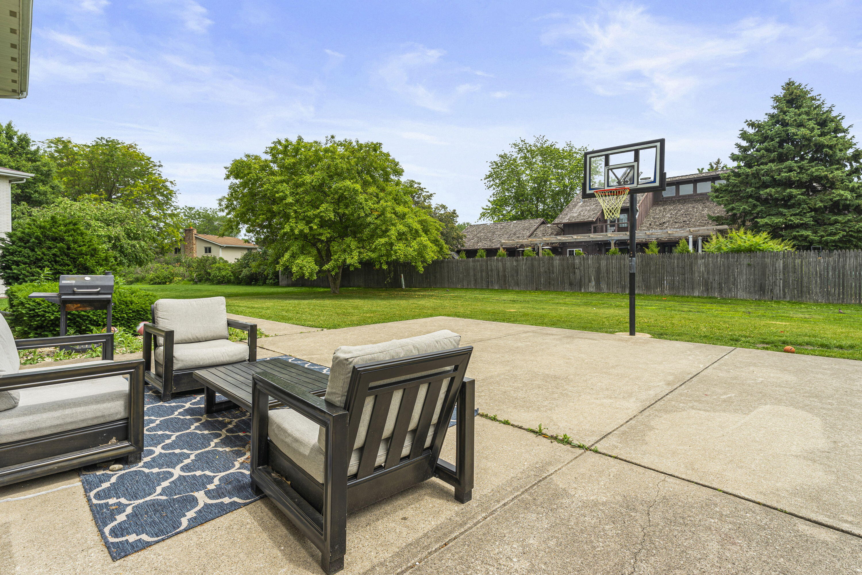 Munster, Indiana, 46321, United States, 4 Bedrooms Bedrooms, ,4 BathroomsBathrooms,Residential,For Sale,1957451