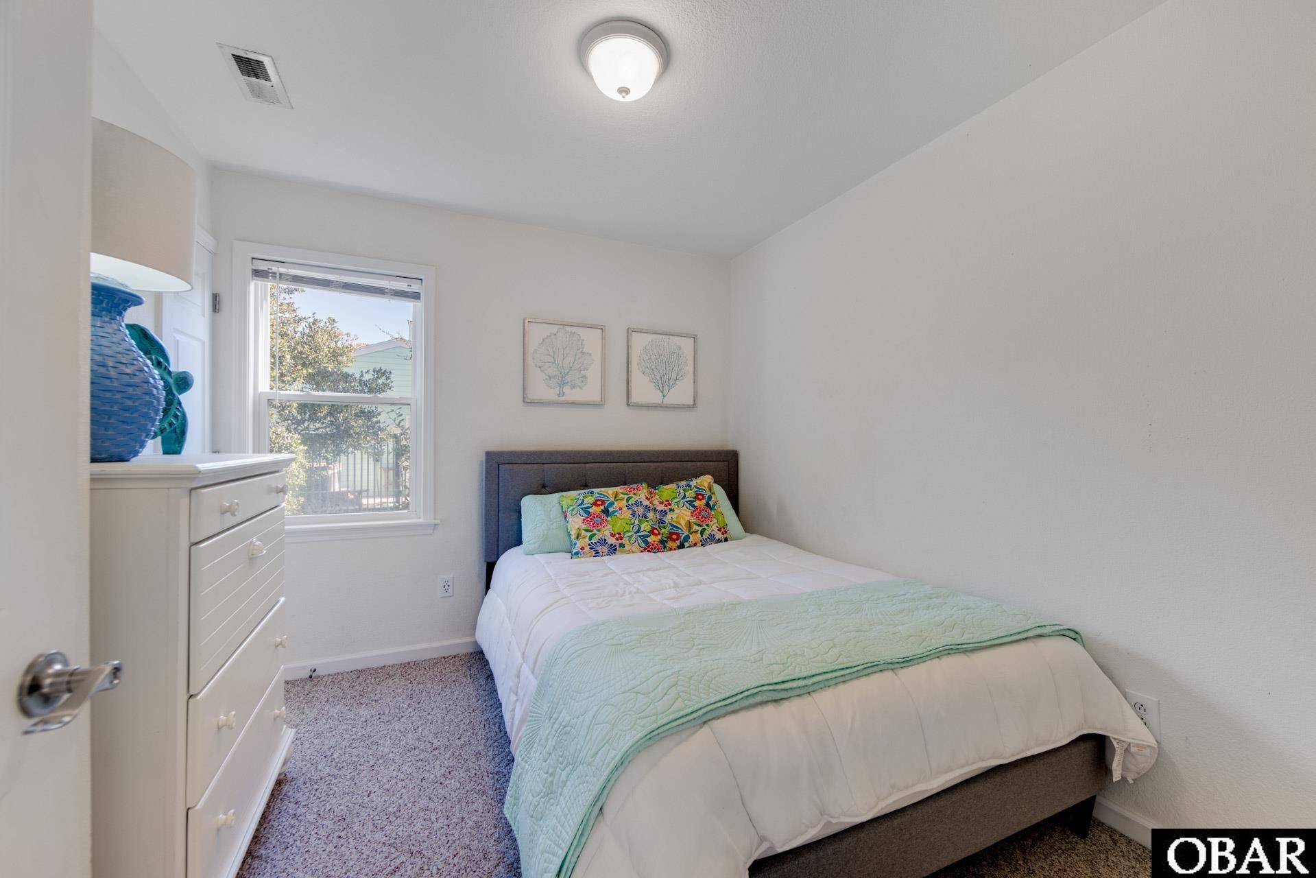 Corolla, North Carolina, 27927, United States, 5 Bedrooms Bedrooms, ,3 BathroomsBathrooms,Residential,For Sale,2006038