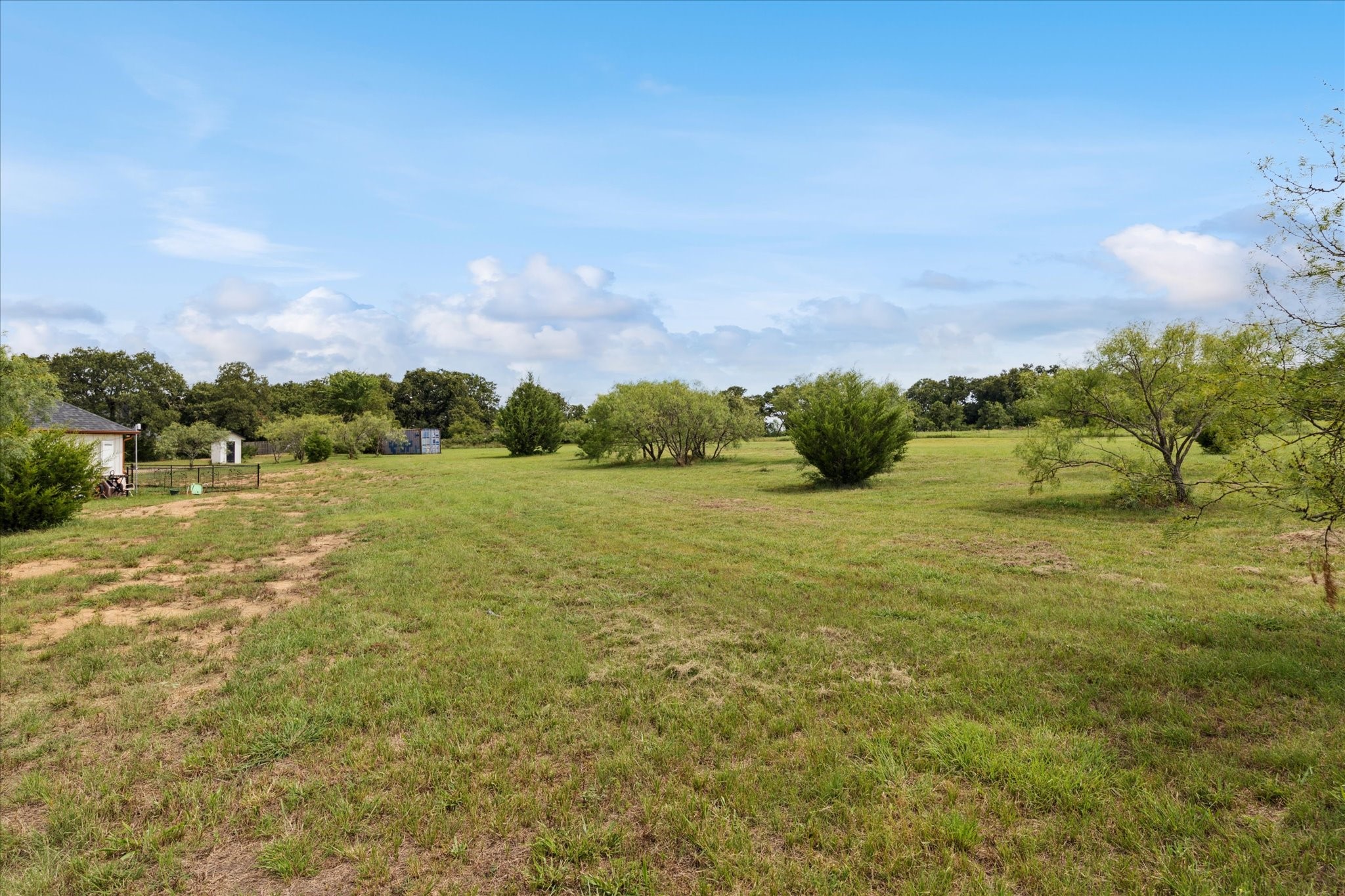 Bowie, Texas, 76230, United States, 4 Bedrooms Bedrooms, ,4 BathroomsBathrooms,Residential,For Sale,1895366