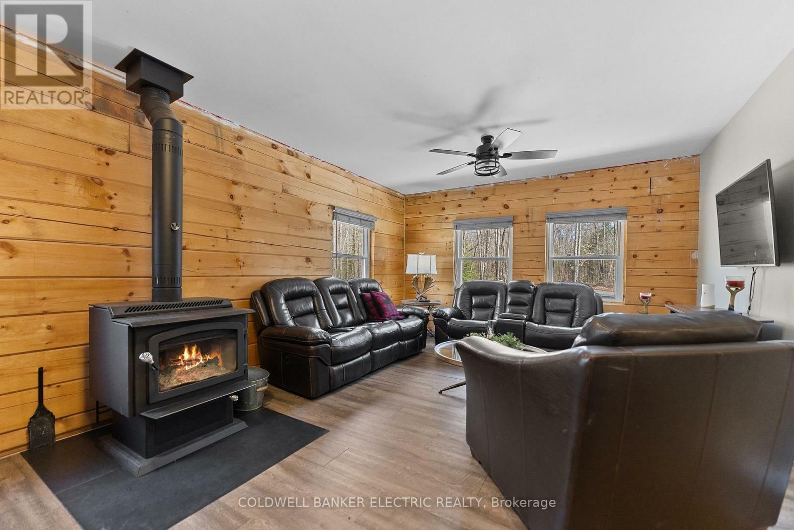 HIGHLANDS EAST (CARDIFF WARD), Ontario, K0L 1C0, CA, 3 Bedrooms Bedrooms, ,1 BathroomBathrooms,Residential,For Sale,1826911