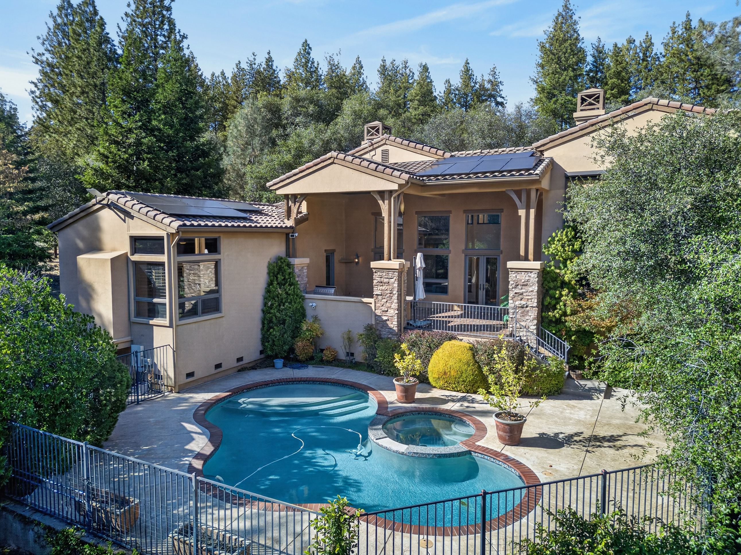  16279 Winchester Club Drive, Meadow Vista, CA 95722 - 物件實景