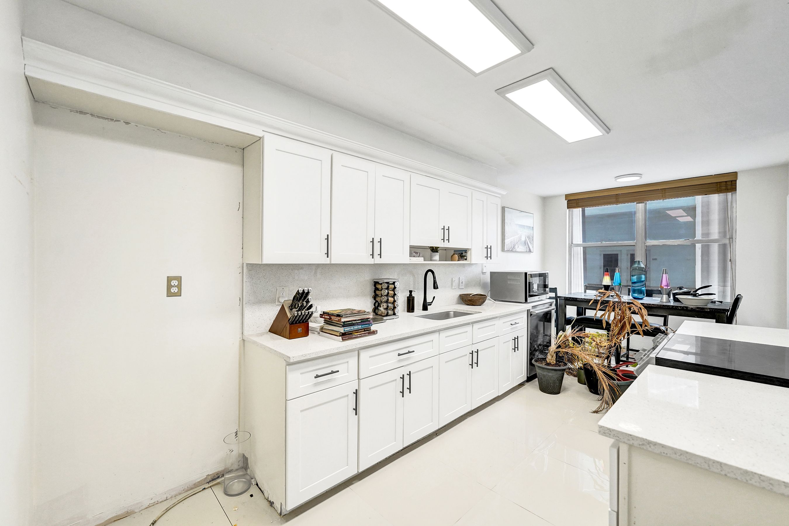  2751 S Ocean Drive, Hollywood, FL, 33019 - 物件實景