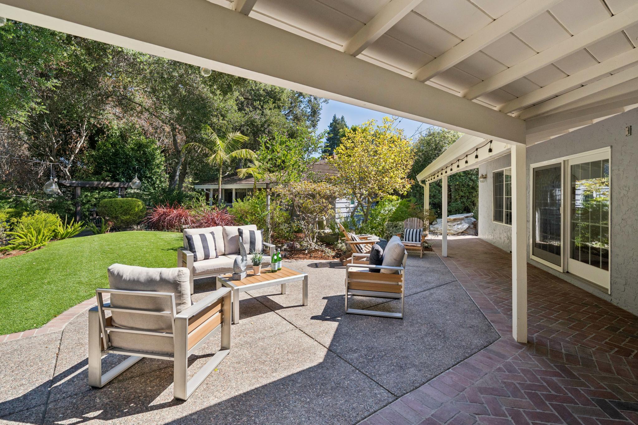  Resort-Style Home in Los Altos - 物件實景