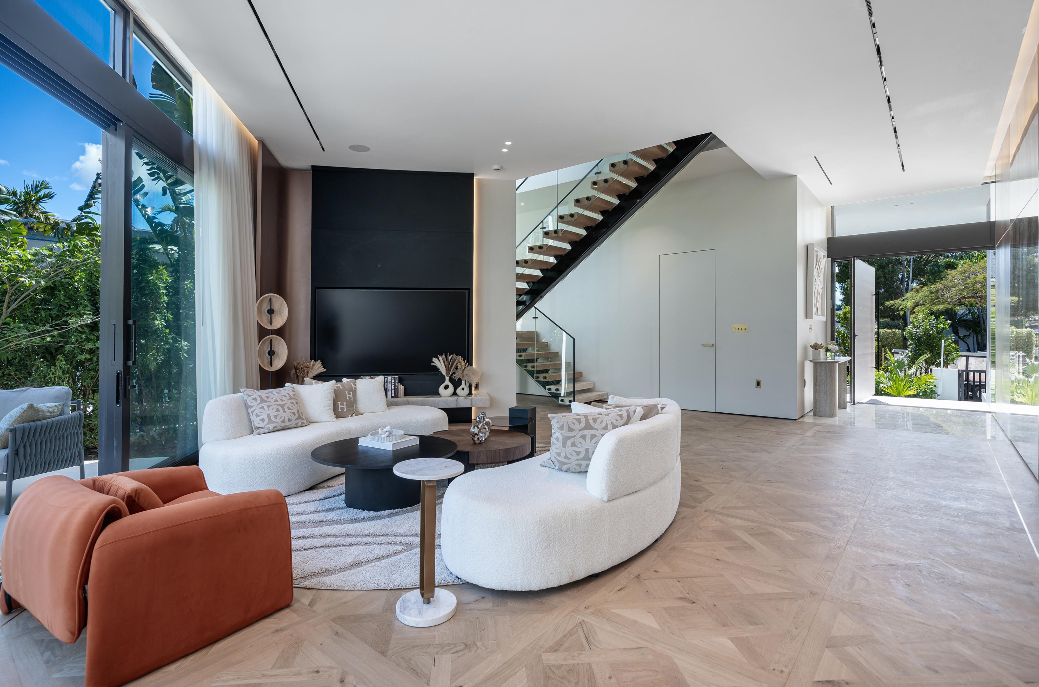  1045 W 47th Ct, Miami Beach, FL, 33140 - 物件實景