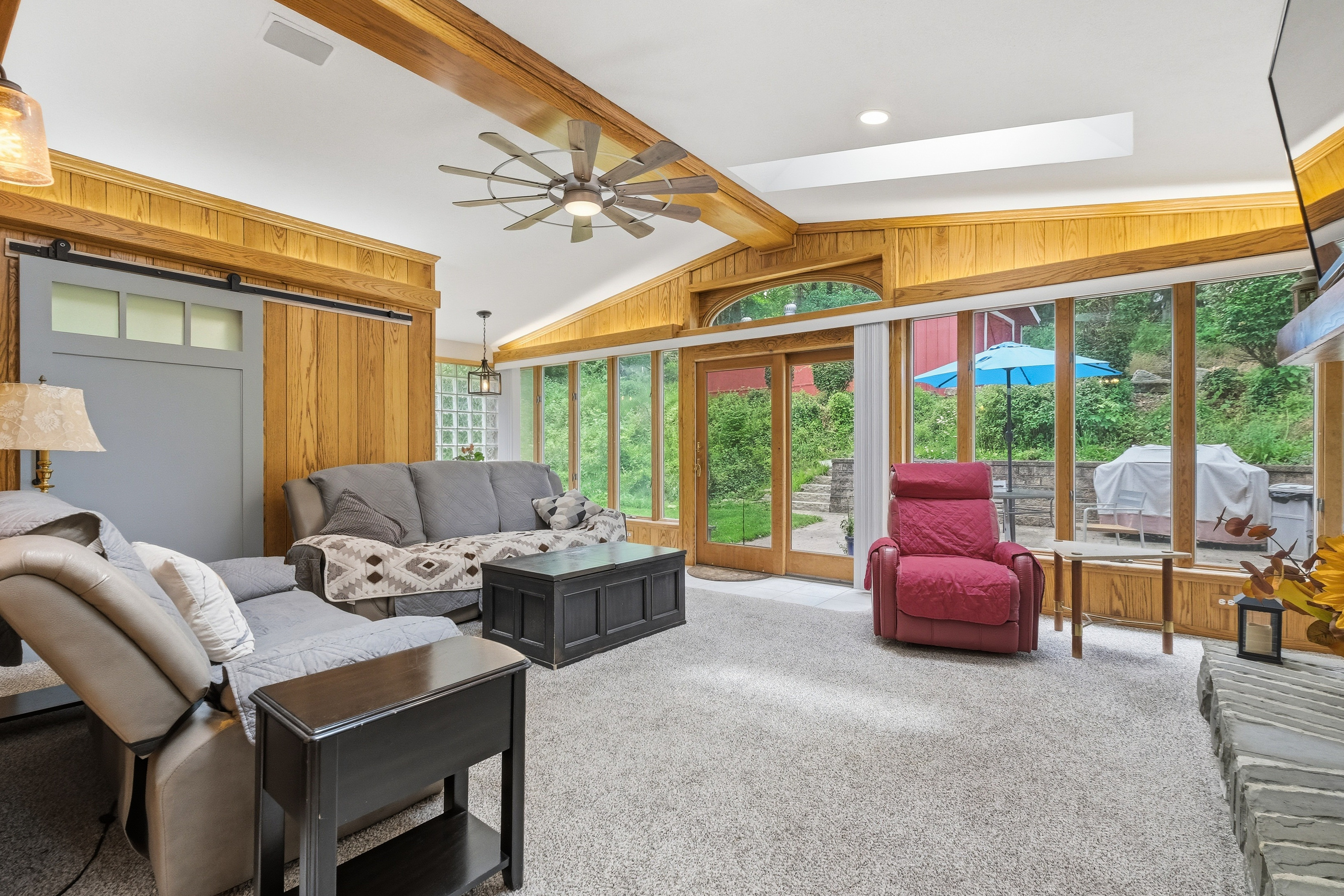  402 Glenrock Drive, Bethel Park, PA 15102 - 物件實景