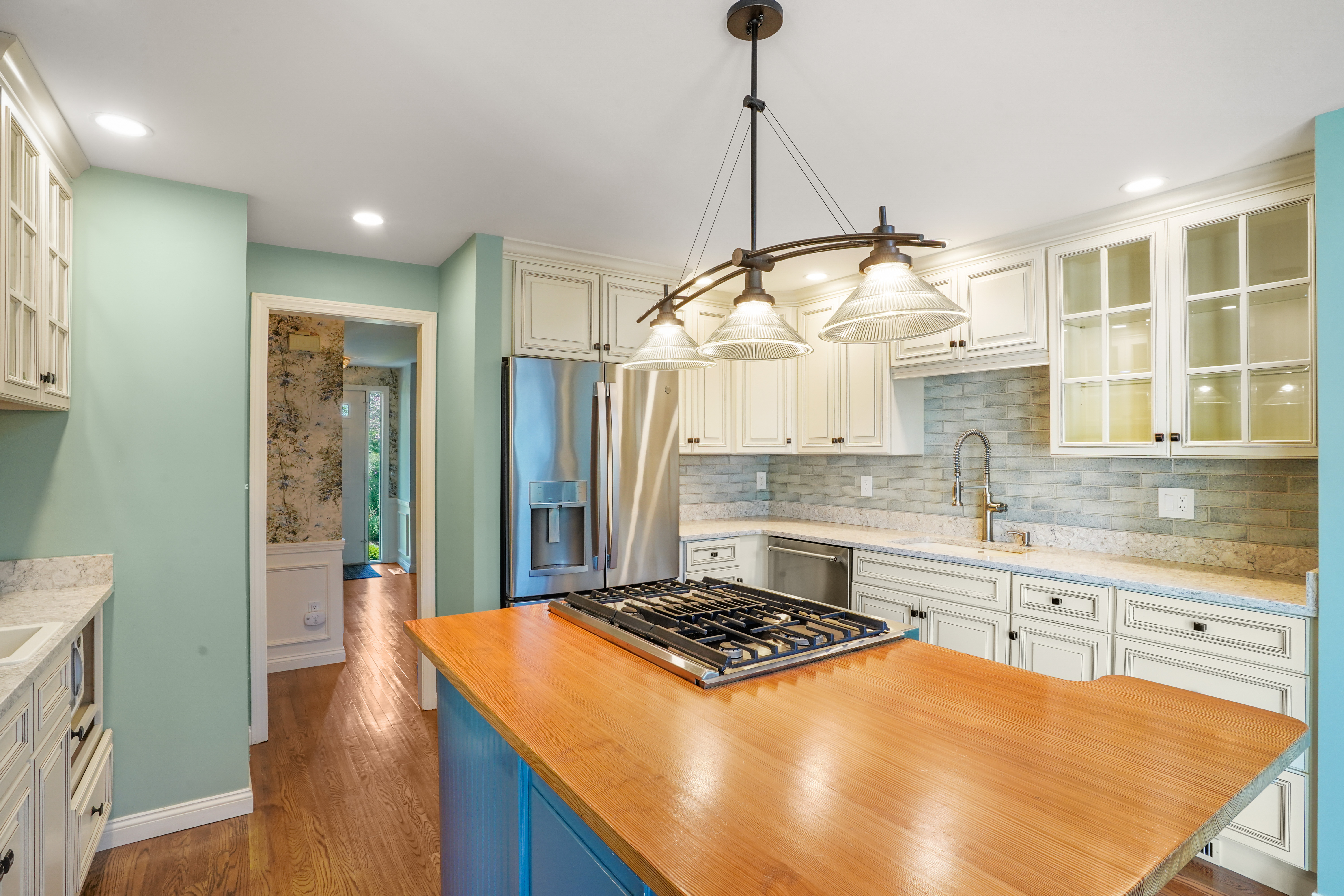  22 Floret Circle, Hingham, MA, 02043 - 物件實景