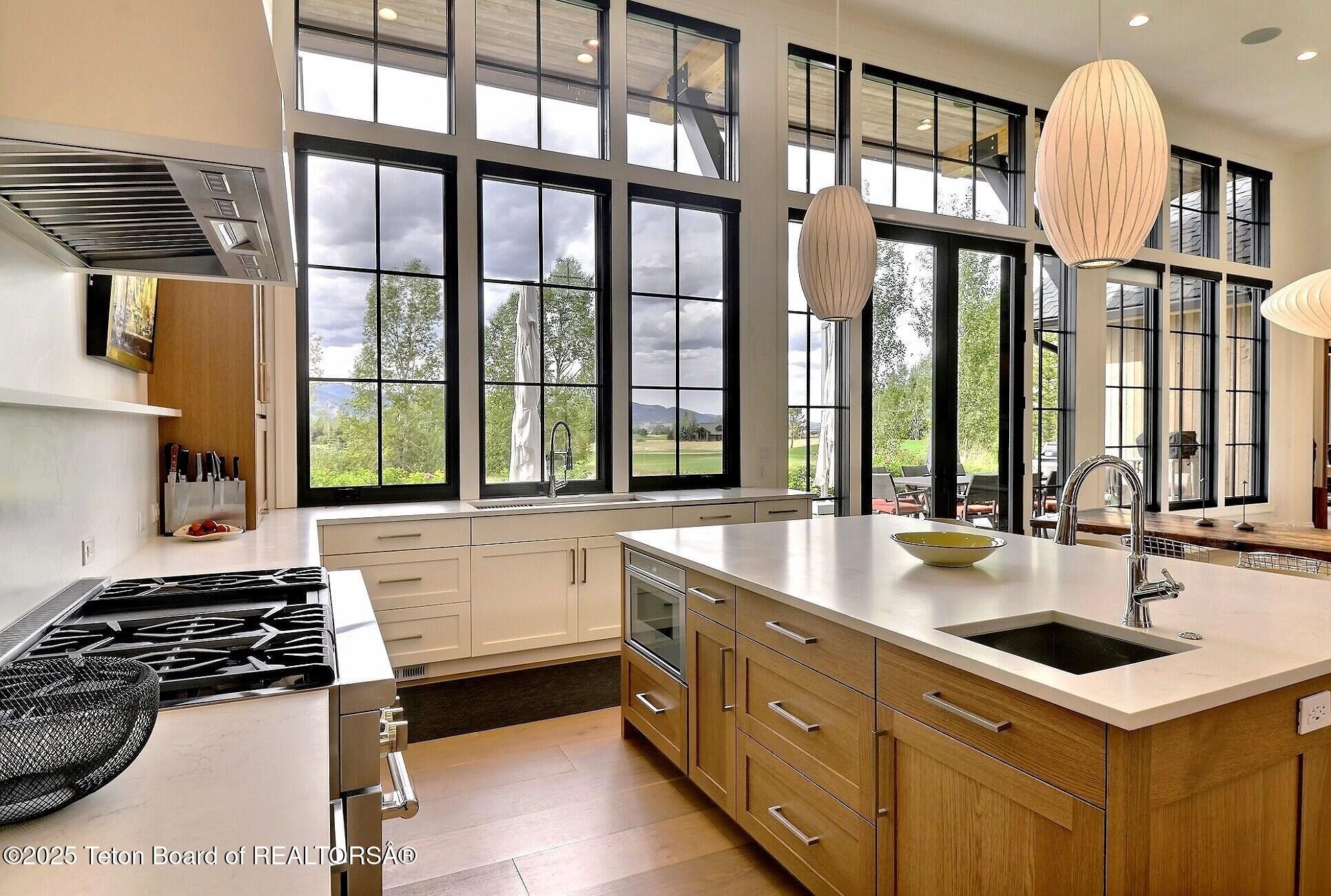 Victor, Idaho, 83455, United States, 4 Bedrooms Bedrooms, ,5 BathroomsBathrooms,Residential,For Sale,1977330