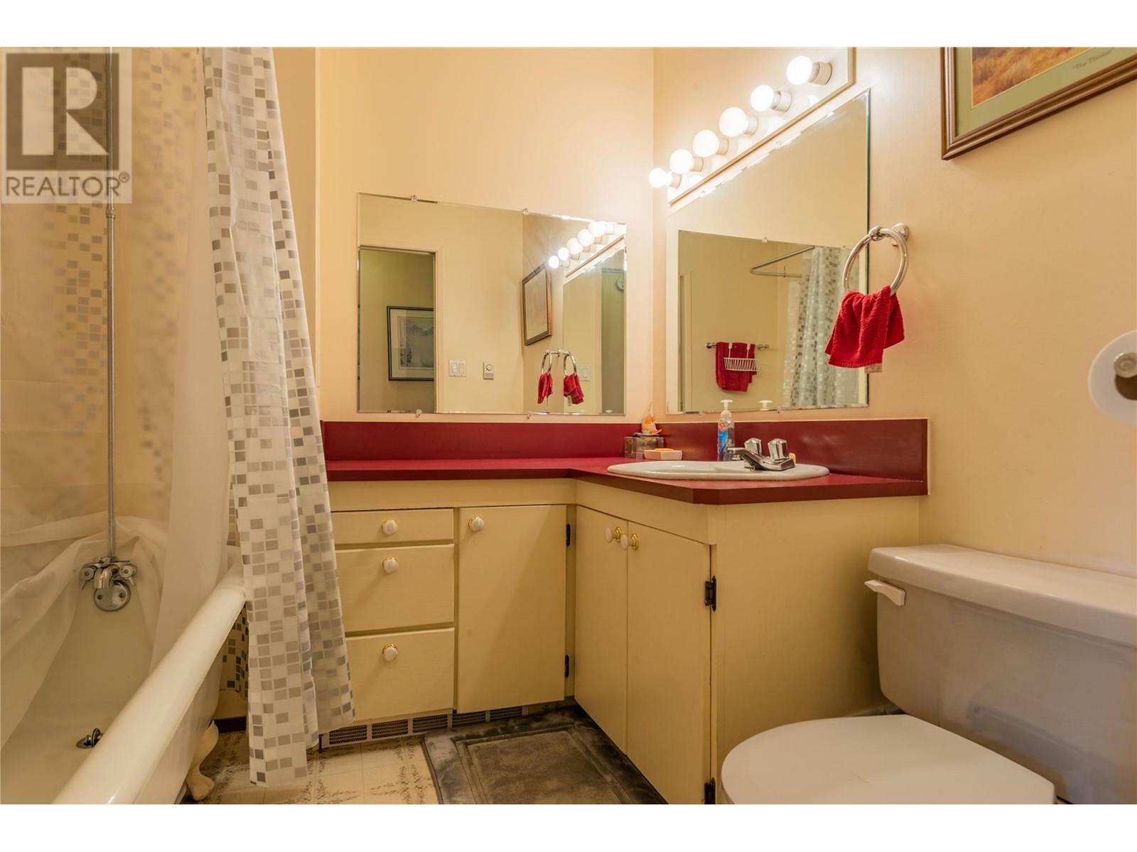 WINLAW, British Columbia, V0G 2J0, CA, 3 Bedrooms Bedrooms, ,2 BathroomsBathrooms,Residential,For Sale,1839031