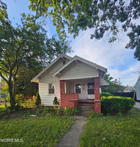 Clay Ave, Toledo, OH 43608