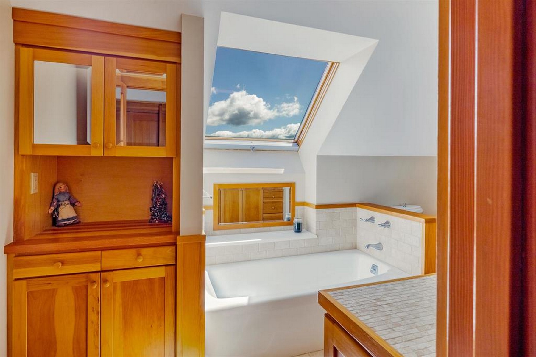  947 Oak Hill Road - 物件實景