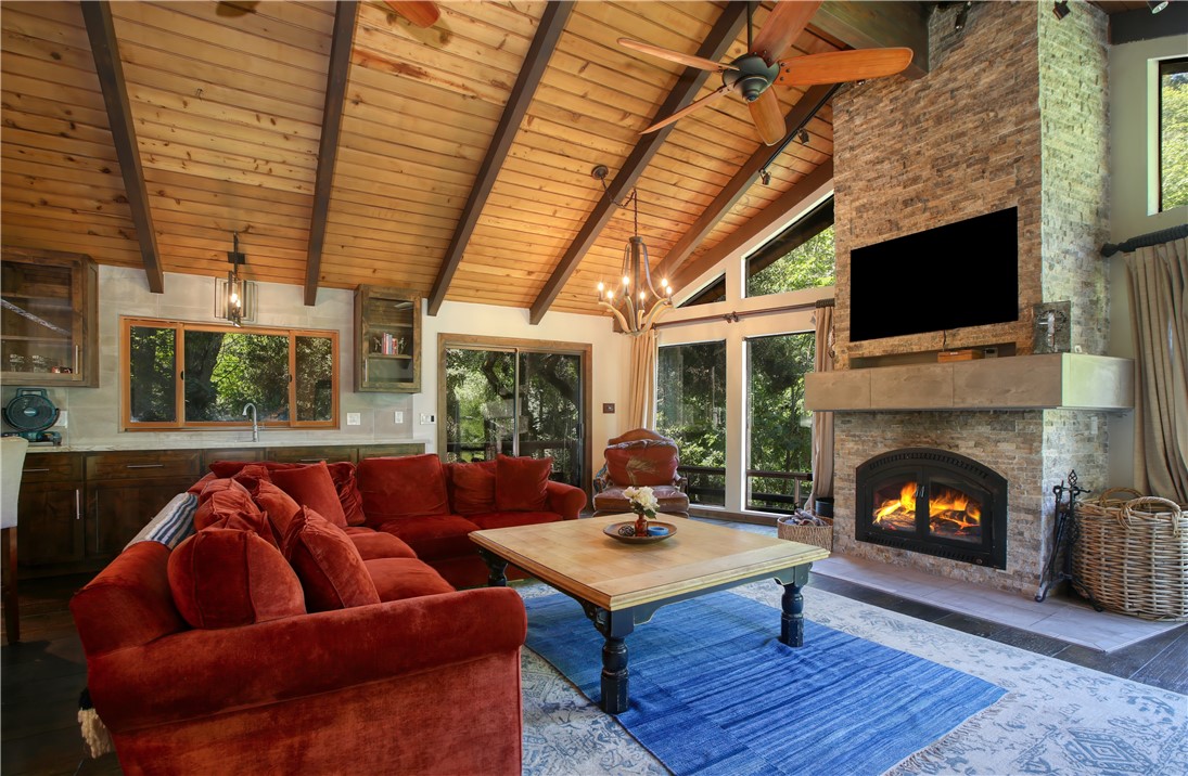 San Luis Obispo, California, 93405, United States, 3 Bedrooms Bedrooms, ,2 BathroomsBathrooms,Residential,For Sale,2048760