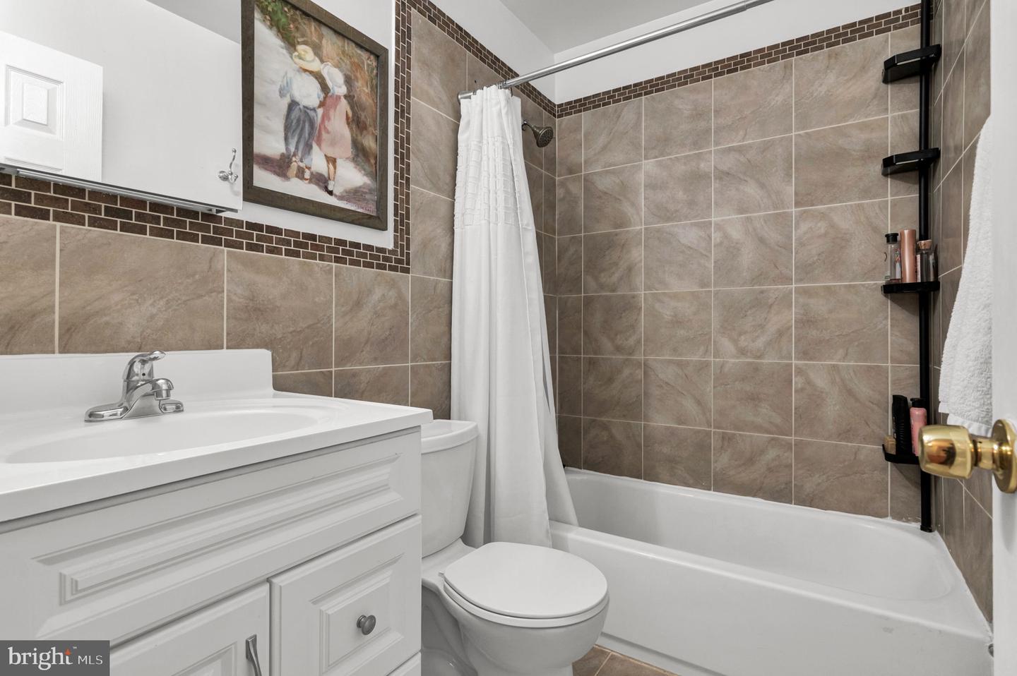 Fairfax, Virginia, 22031, United States, 3 Bedrooms Bedrooms, ,3 BathroomsBathrooms,Residential,For Sale,1916694