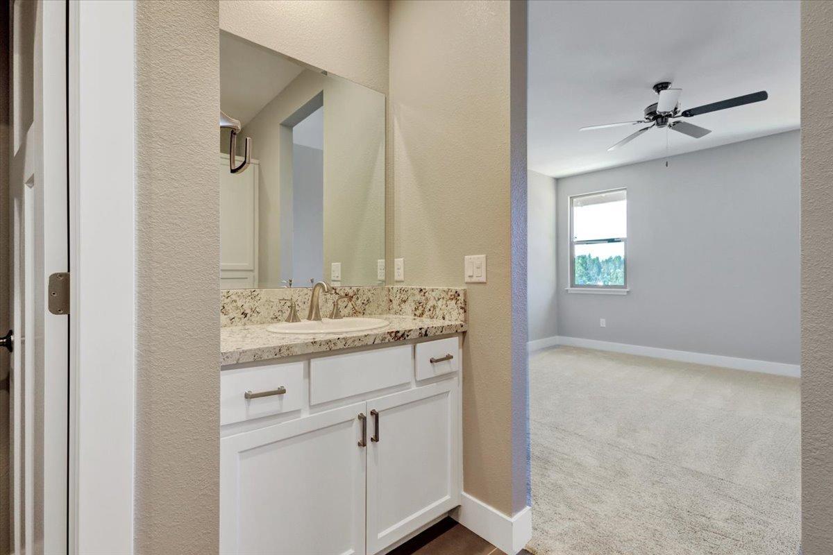 Grass Valley, California, 95945, United States, 3 Bedrooms Bedrooms, ,2 BathroomsBathrooms,Residential,For Sale,1978988