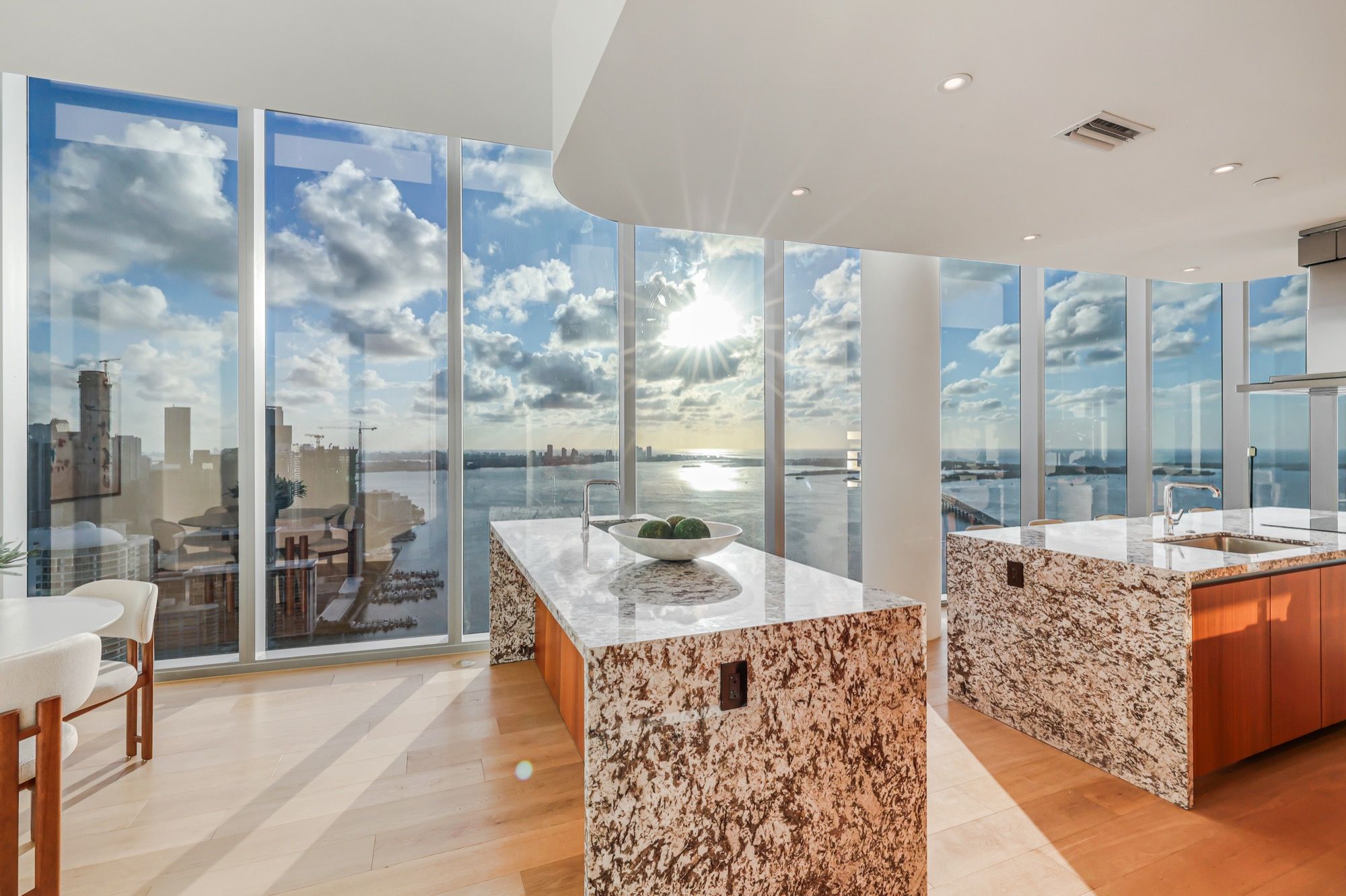  175 SE 25 Road, Miami, FL, 33129 - 物件實景
