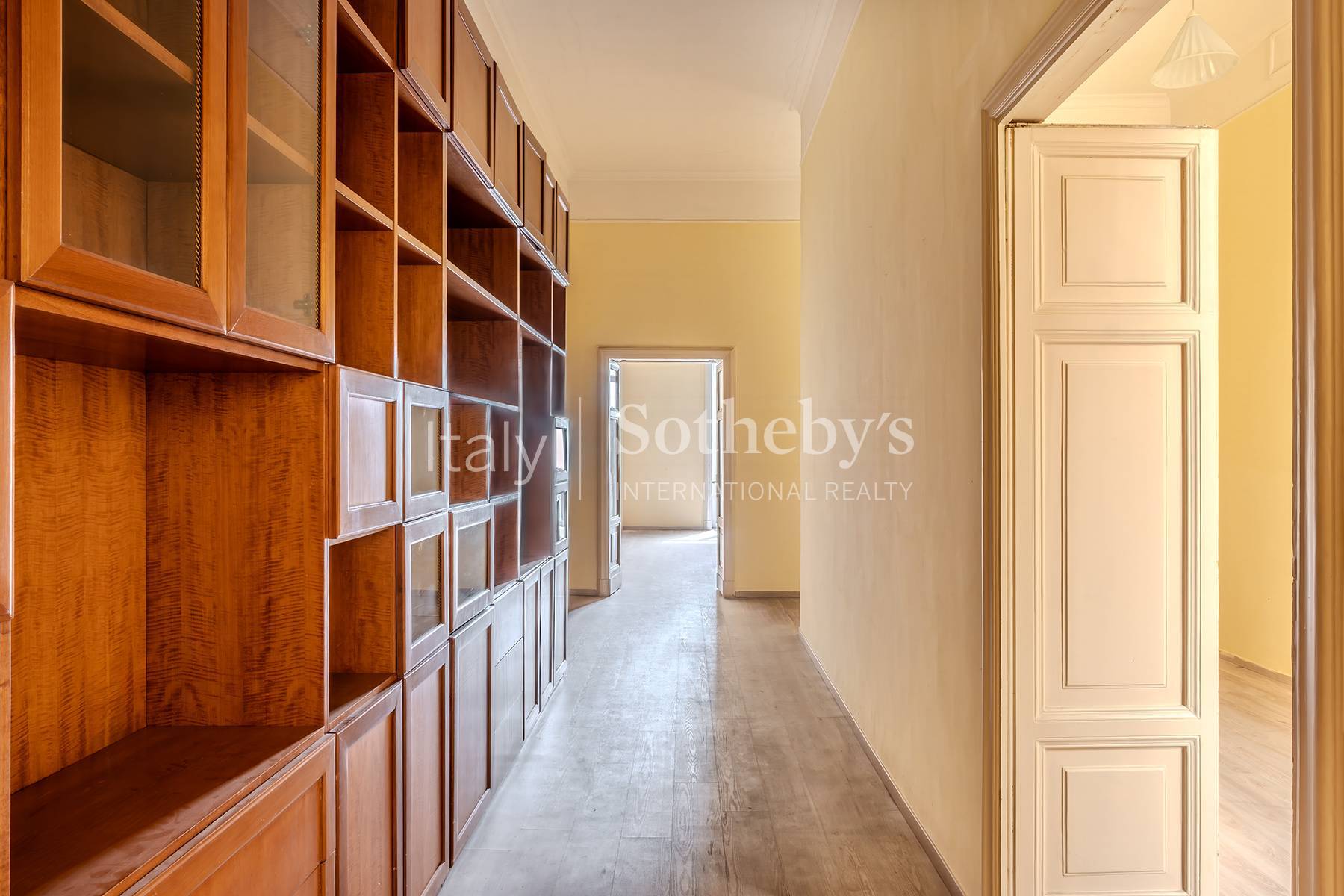  Spacious prestigious apartment on Via Santa Brigida - 物件實景