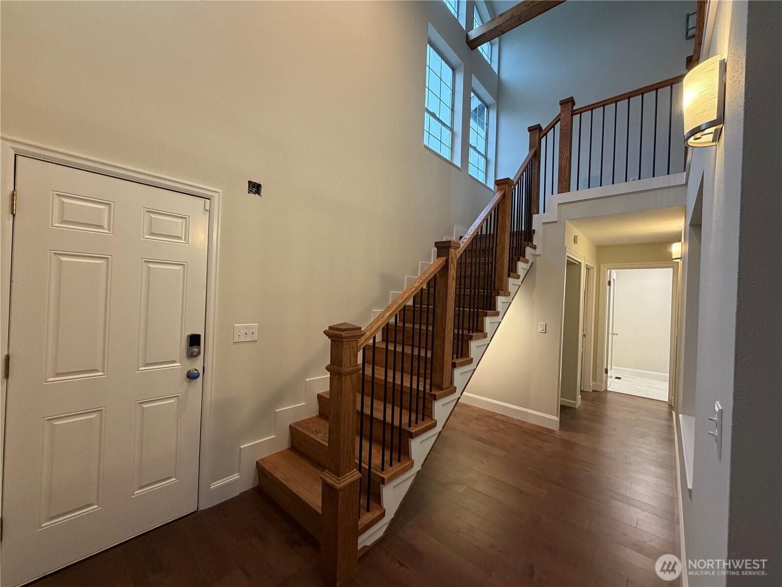 FEDERAL WAY, Washington, 98023, United States, 5 Bedrooms Bedrooms, ,3 BathroomsBathrooms,Residential,For Sale,1997167