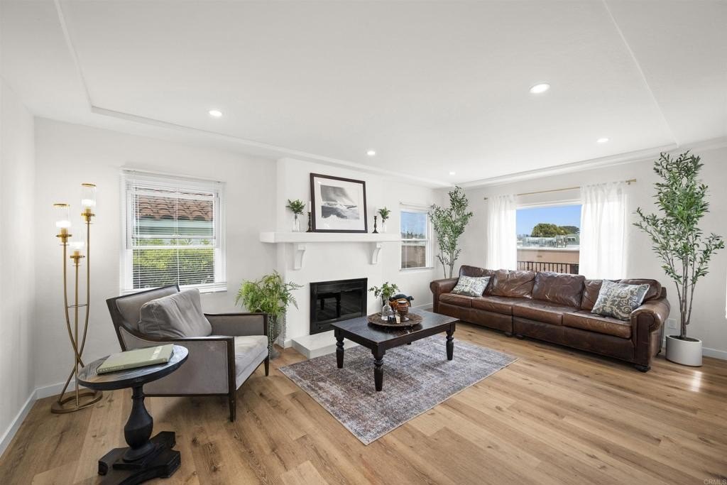 San Diego, California, 92107, United States, 3 Bedrooms Bedrooms, ,2 BathroomsBathrooms,Residential,For Sale,1908264
