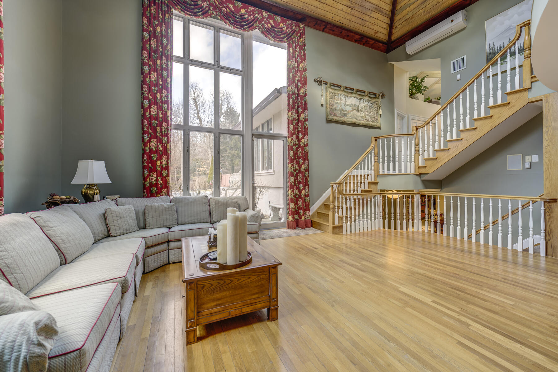  121 Laurel Lane, Laurel Hollow, NY, 11791 - 物件實景