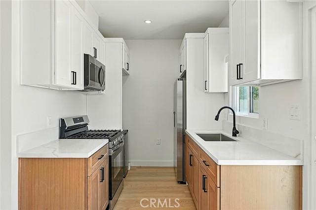Paramount, California, 90723, United States, ,Residential,For Sale,1936983