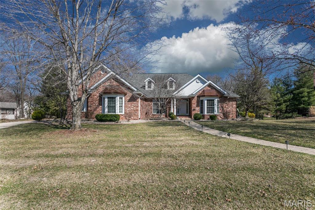 Glen Carbon, Illinois, 62034, United States, 3 Bedrooms Bedrooms, ,4 BathroomsBathrooms,Residential,For Sale,1840876