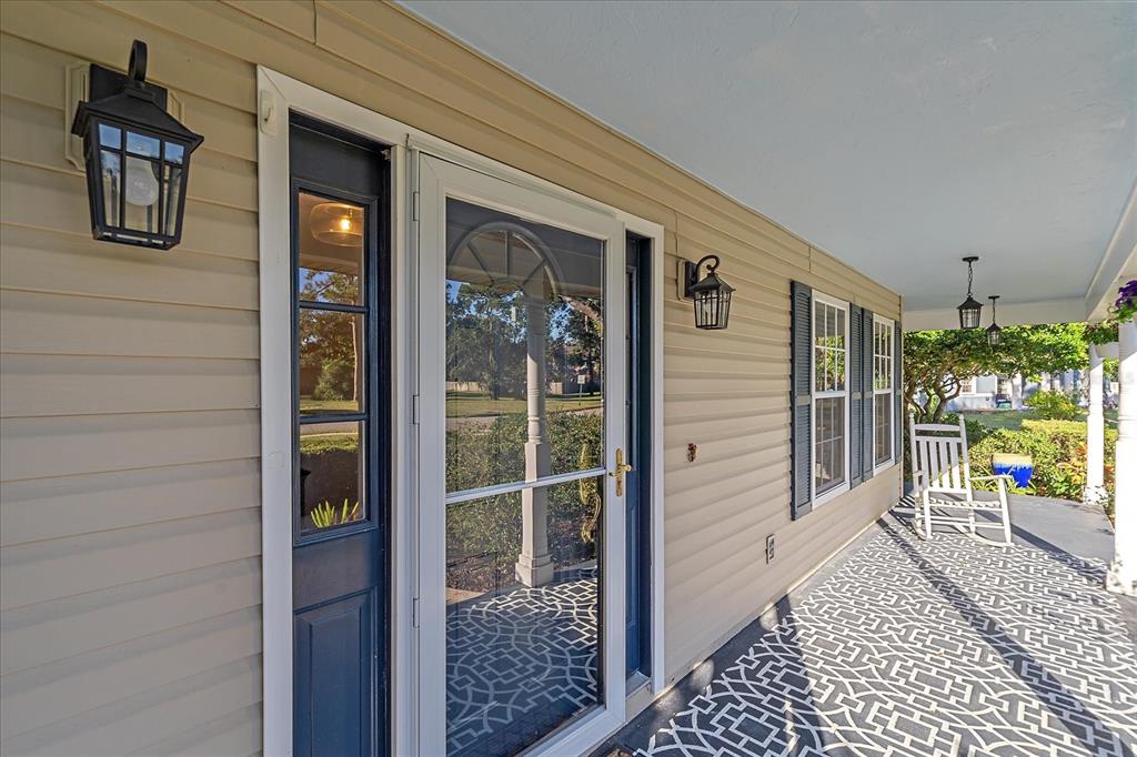 Bradenton, Florida, 34212, United States, 4 Bedrooms Bedrooms, ,3 BathroomsBathrooms,Residential,For Sale,1987592