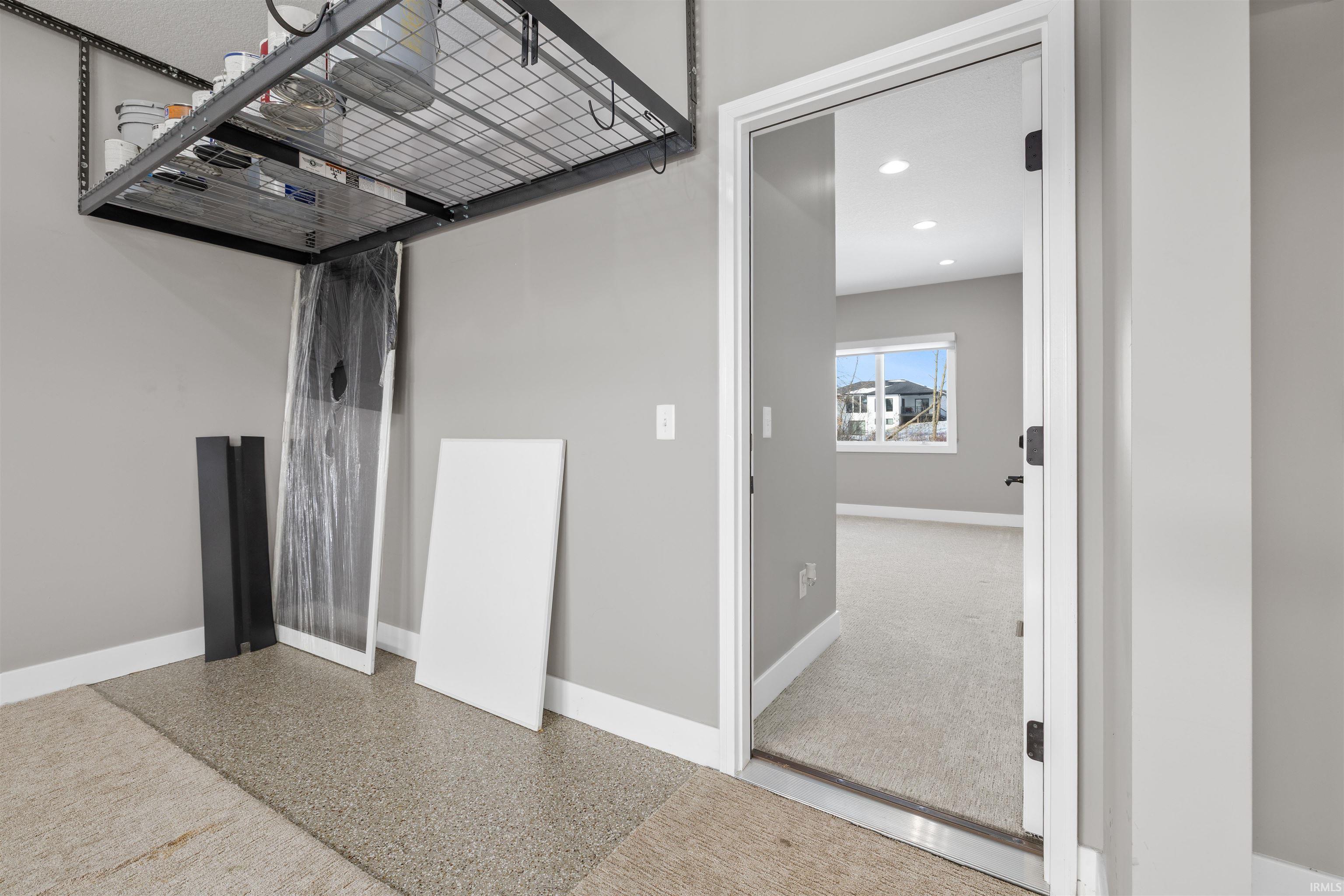 Fort Wayne, Indiana, 46845, United States, 3 Bedrooms Bedrooms, ,3 BathroomsBathrooms,Residential,For Sale,2006241